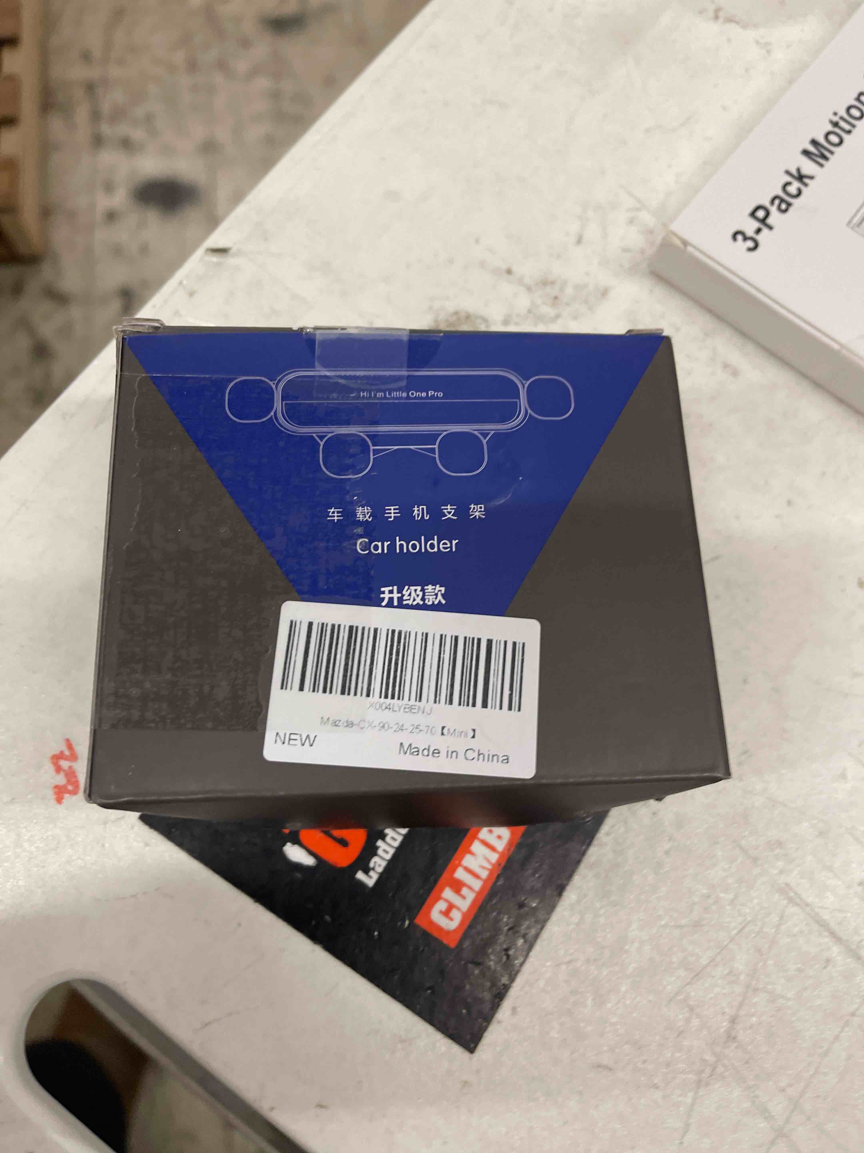 Condition photo showing New/Like New for Car Phone Holder Mount for Mazda CX-90 2024 2025, CX-70 2025 Auto Accessories Interior Decoration Mobile Cell Smartphone Bracket