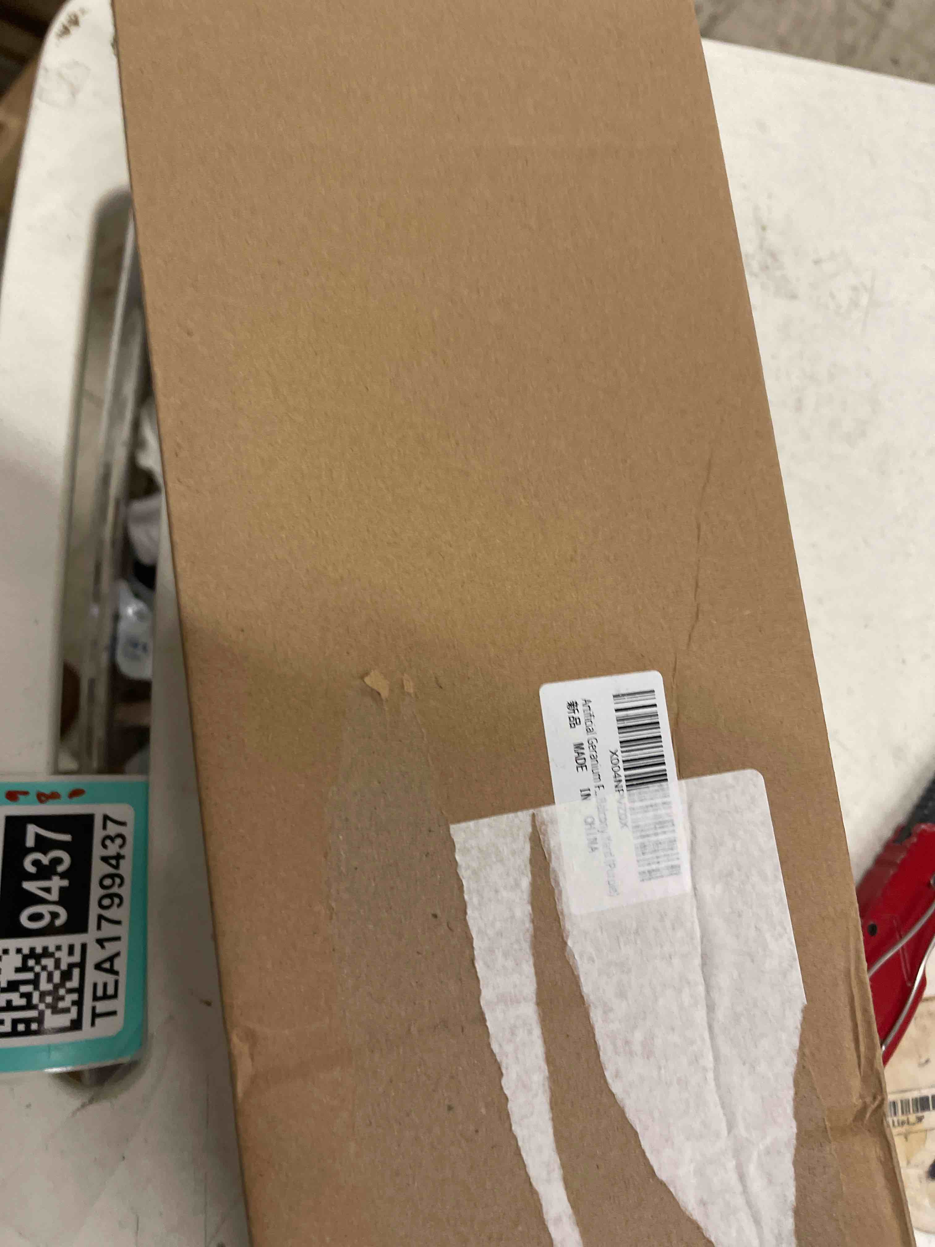 Condition photo showing New/Like New for Artificial Geranium Fake Flowers for Outdoors Decoration, 6 Bundles Silk Geraniums Flower UV Resistant Look Real Faux Plants for Outside Planter Front Door Garden Patio Balcony Yard Home, Purple