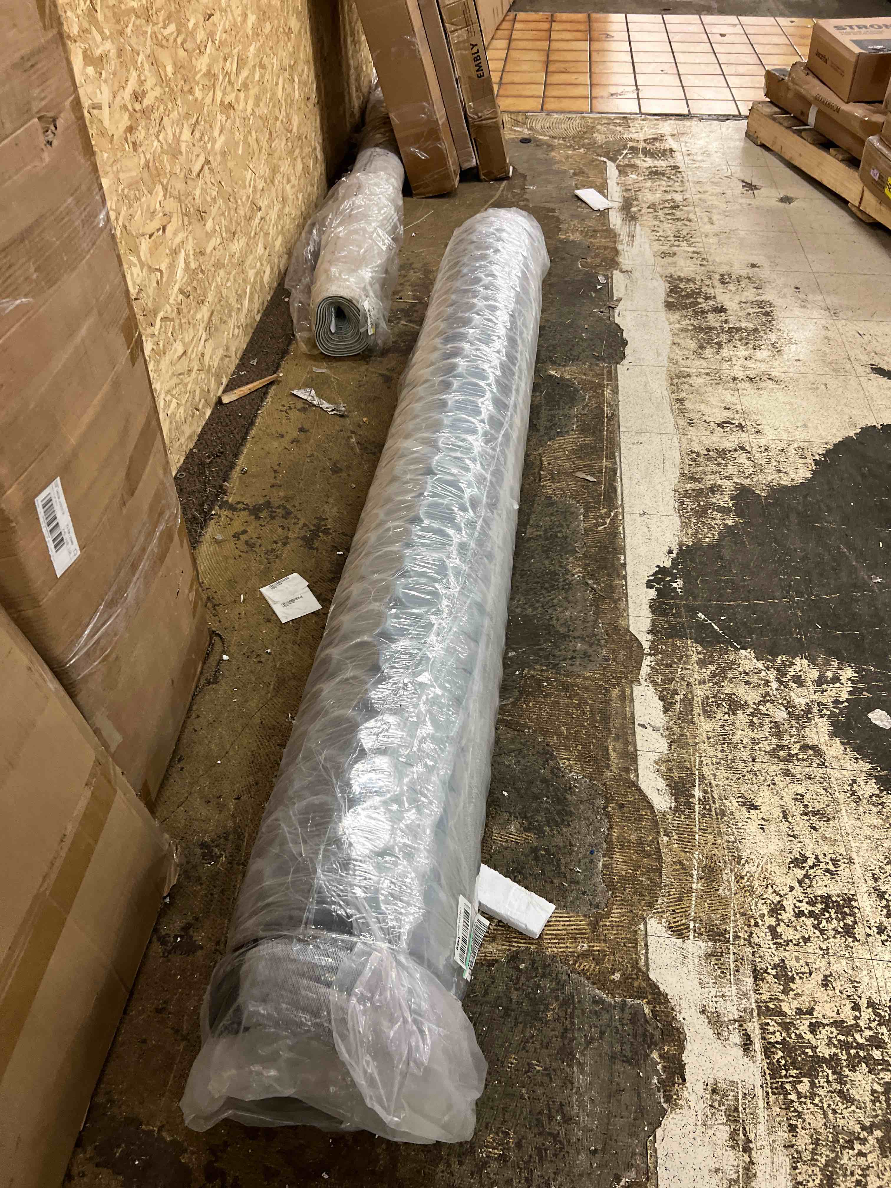 Condition photo showing New/Like New for BedStory Firm King Mattress 14 Inch - Deep Sleep Hybrid Mattresses 7-Zone Pain Relief - Firm Bed in a Box - Fiberglass Free, CertiPUR-US Certified