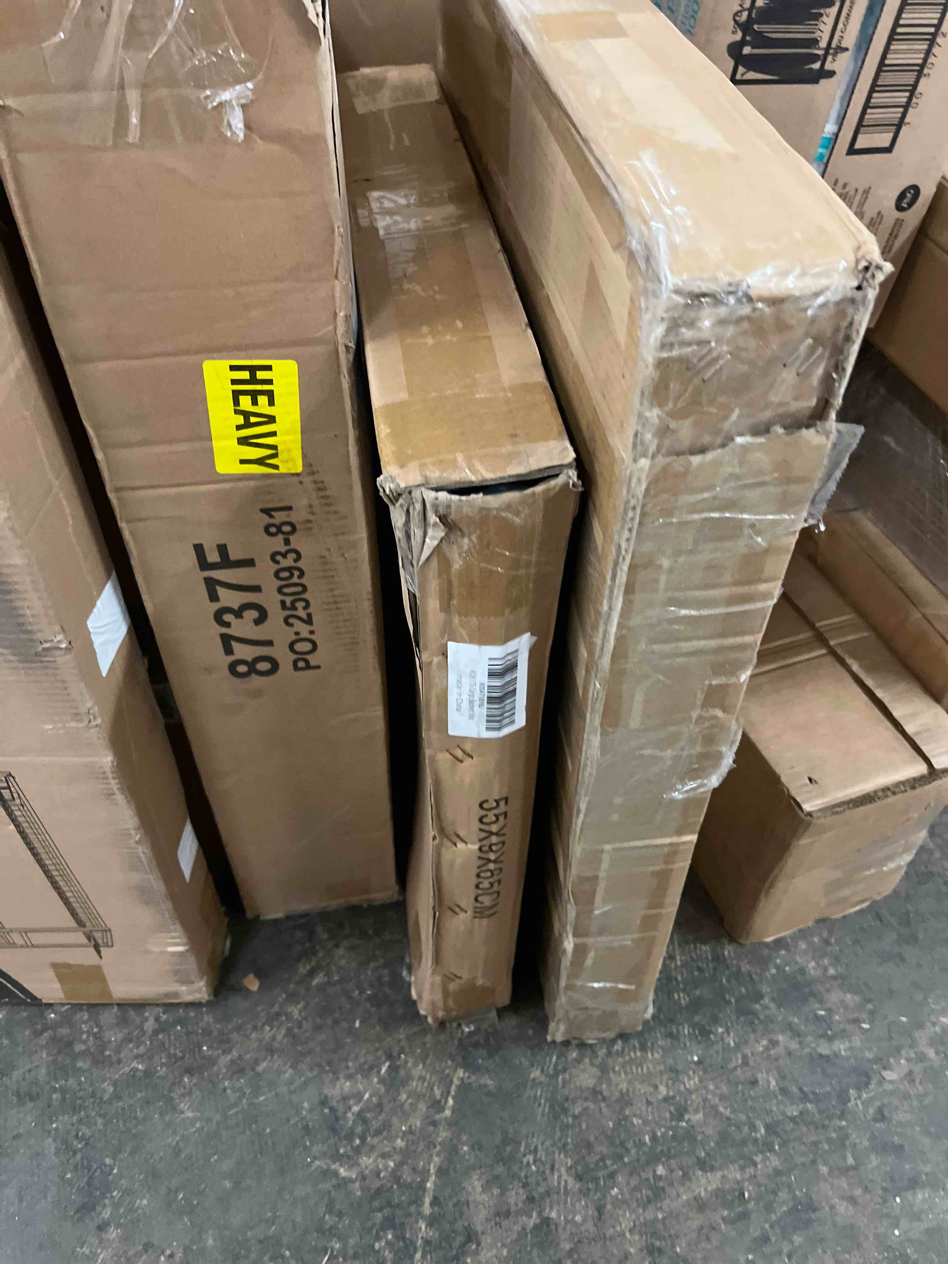 Condition photo showing New/Like New for 2025 XT6 Cargo Liner & Backrest Mats Trunk Mat for Cadillac XT6 2020-2025 TPE All Weather Waterproof Rear Cargo Liner Rear Trunk Liner Back Seat Cover Protector Trunk Mat Tray Pad Boot