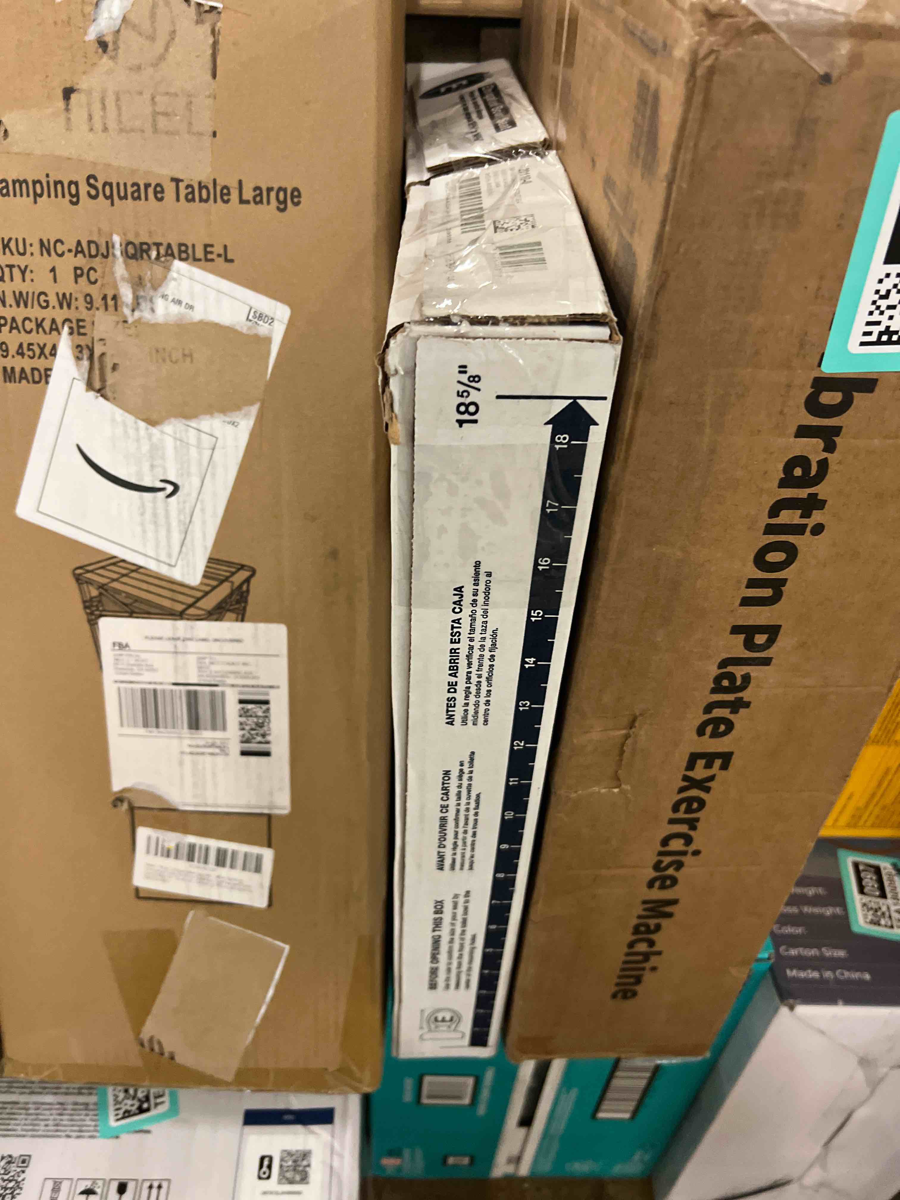 Condition photo showing New/Like New for kohler k-20110-0 brevia elongated toilet seat with grip-tight bumpers, quiet-close seat, quick-attach hardware, white