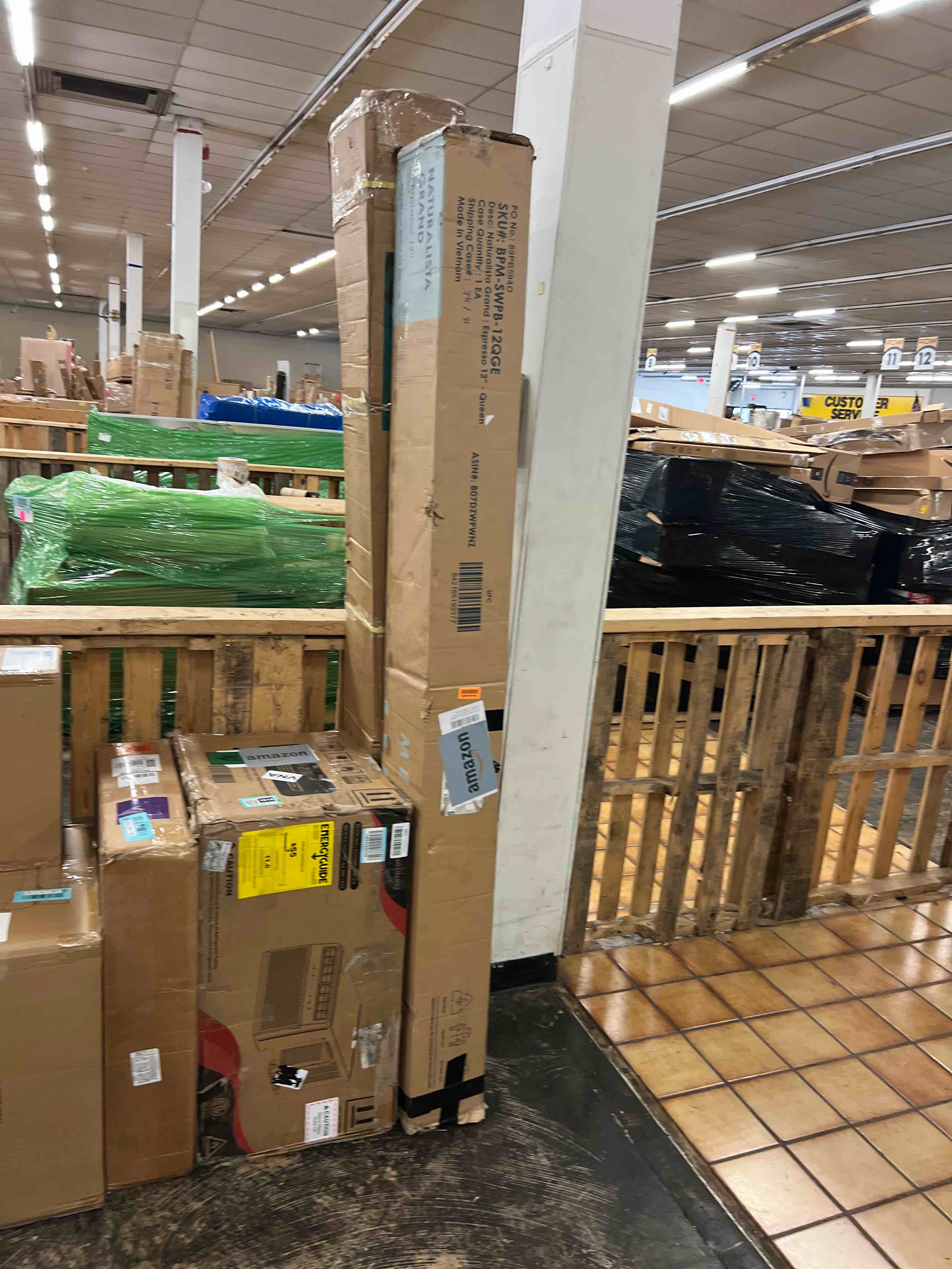 https://s3.amazonaws.com/lotting-images-prod/phillipi/TEA1801012_1755621568394.jpeg
