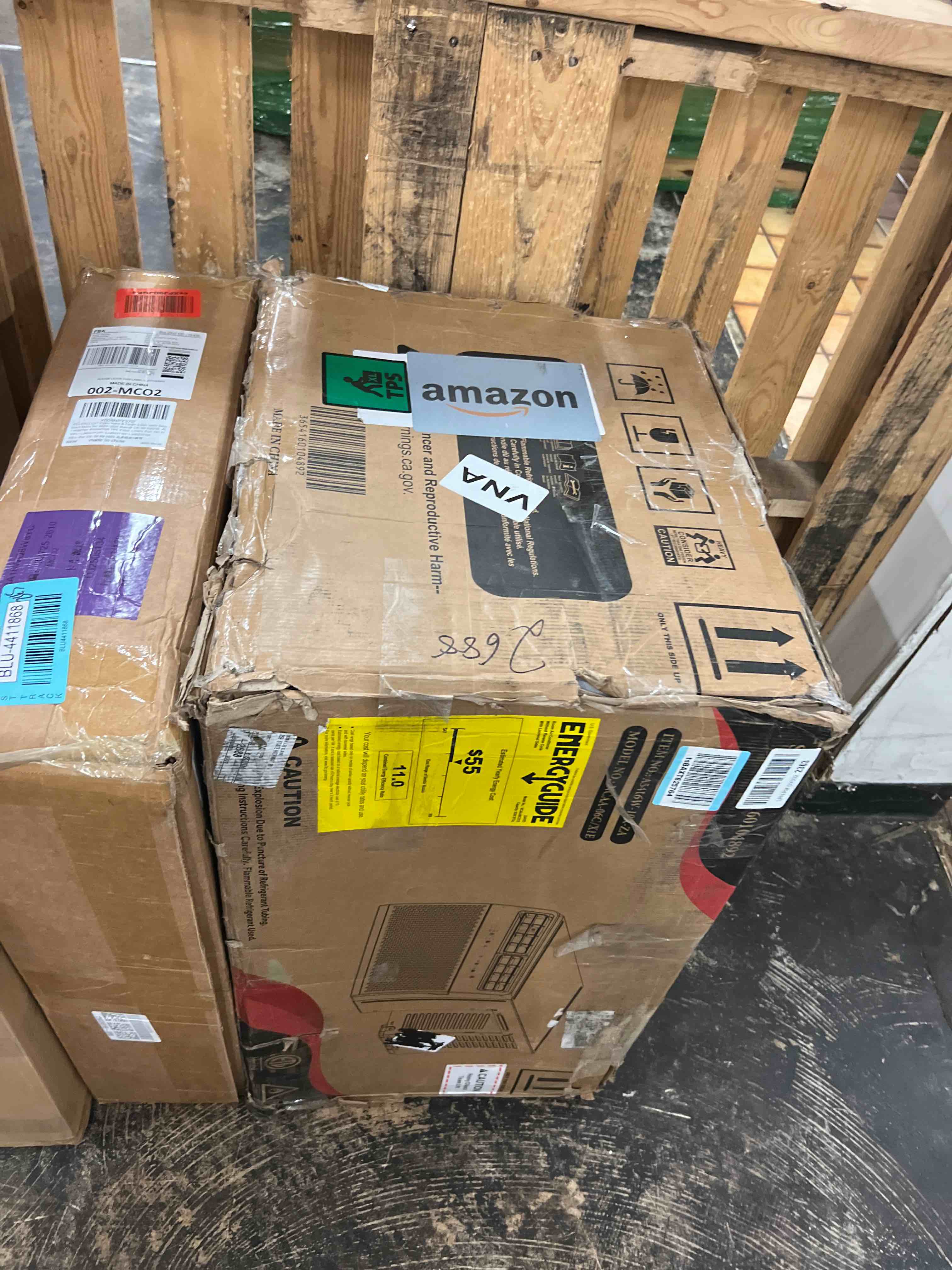 https://s3.amazonaws.com/lotting-images-prod/phillipi/TEA1801014_1755621265179.jpeg