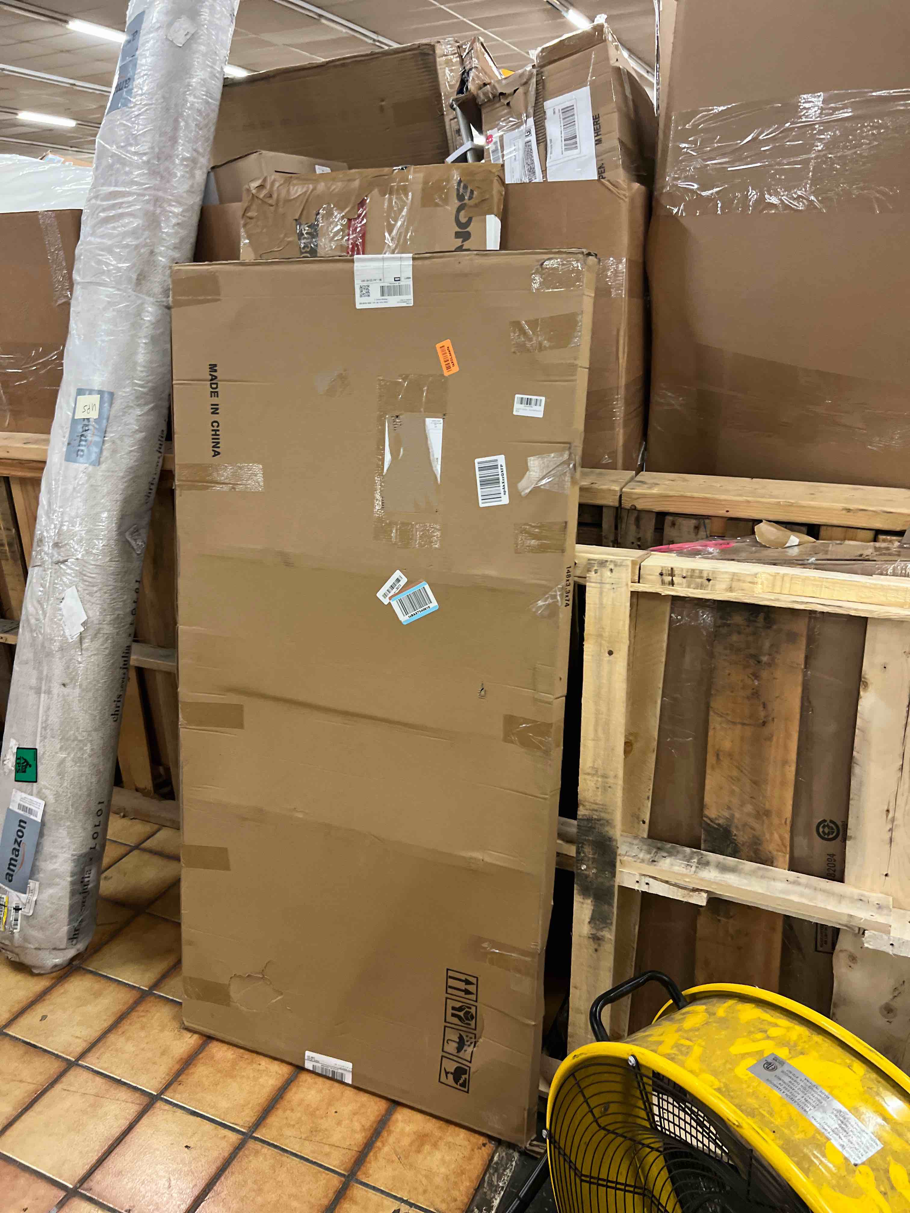 https://s3.amazonaws.com/lotting-images-prod/phillipi/TEA1801022_1755625204626.jpeg