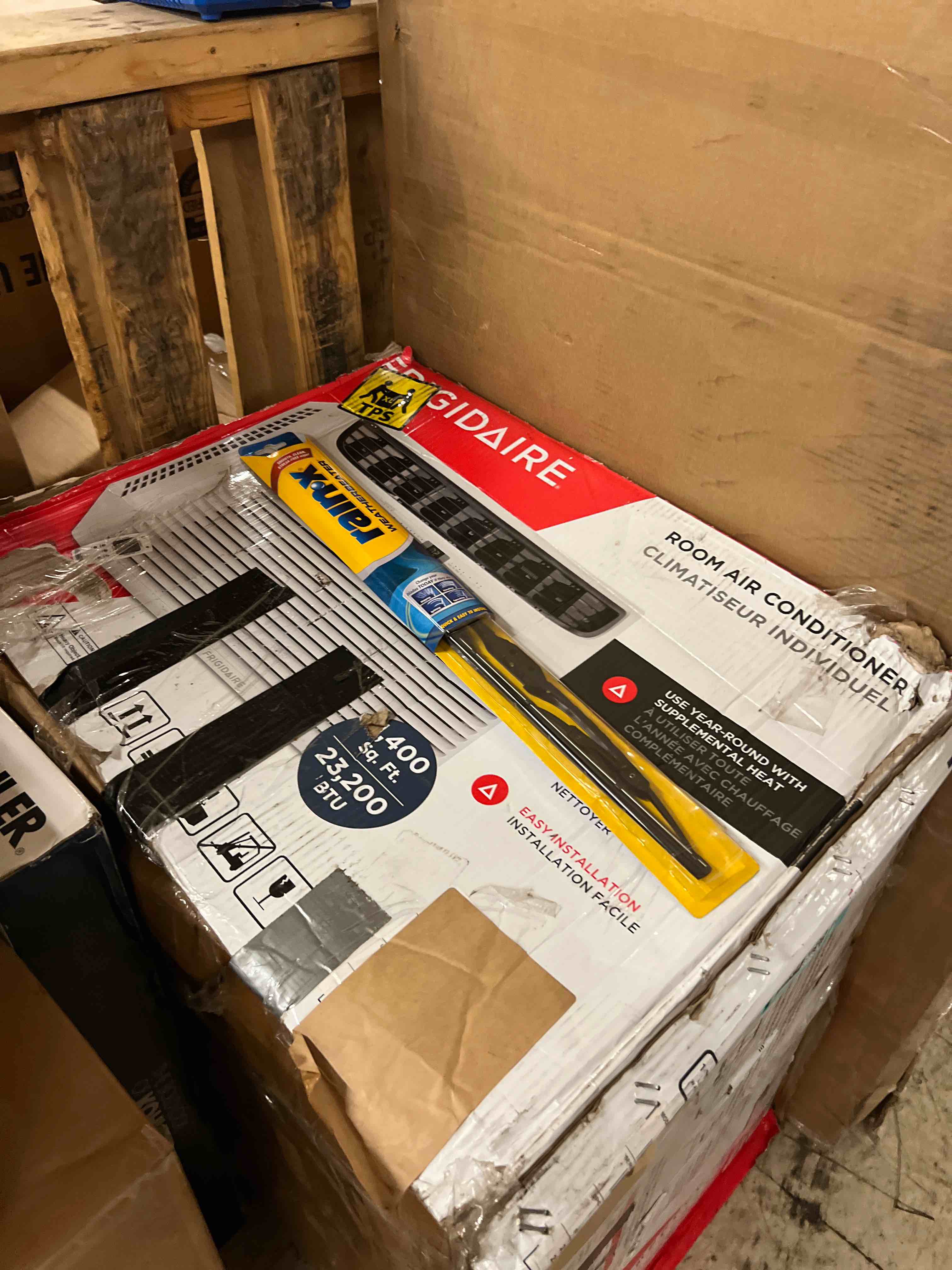 https://s3.amazonaws.com/lotting-images-prod/phillipi/TEA1801059_1755708641520.jpeg