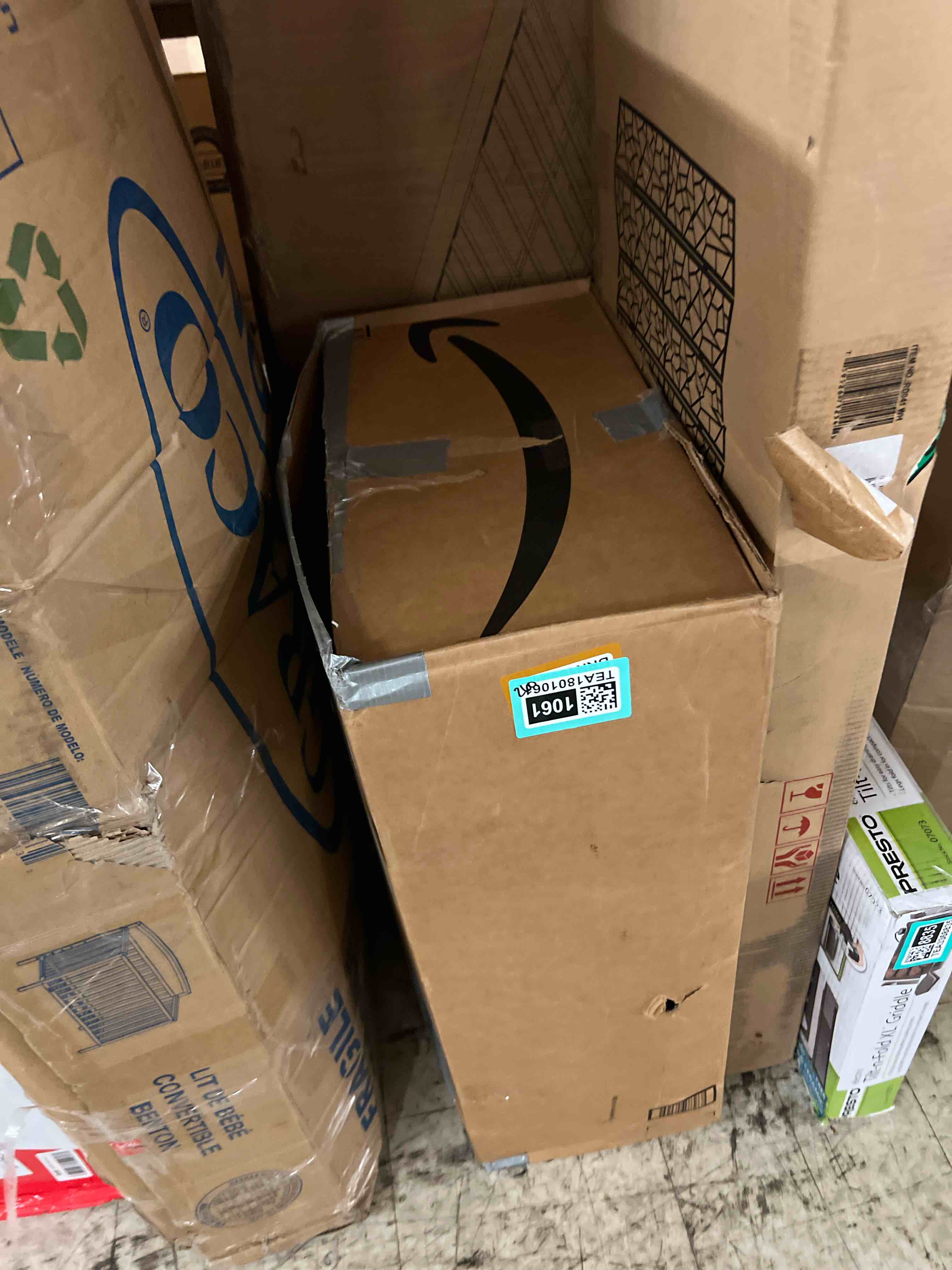 https://s3.amazonaws.com/lotting-images-prod/phillipi/TEA1801061_1755708793580.jpeg