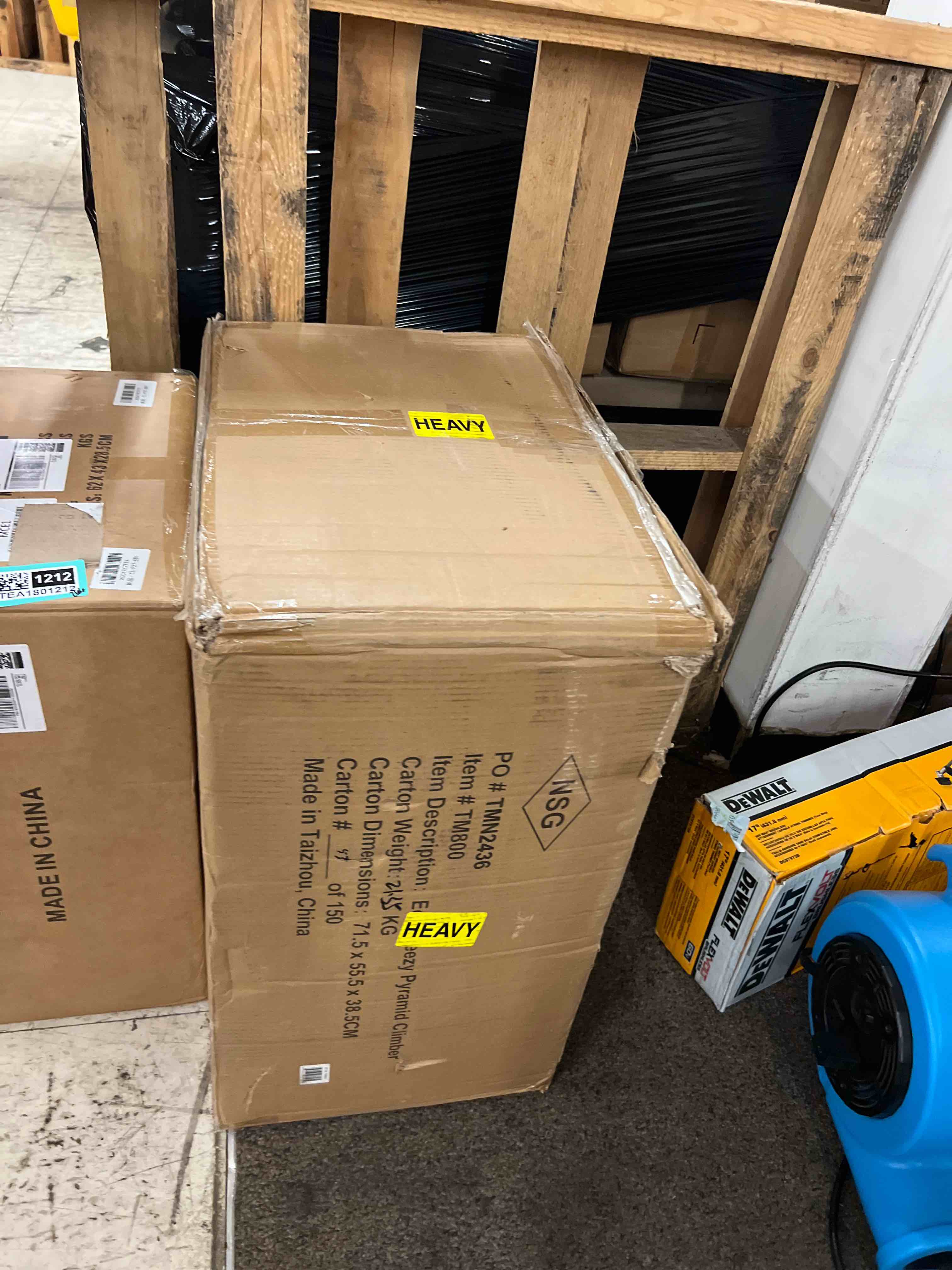 https://s3.amazonaws.com/lotting-images-prod/phillipi/TEA1801211_1755804088287.jpeg