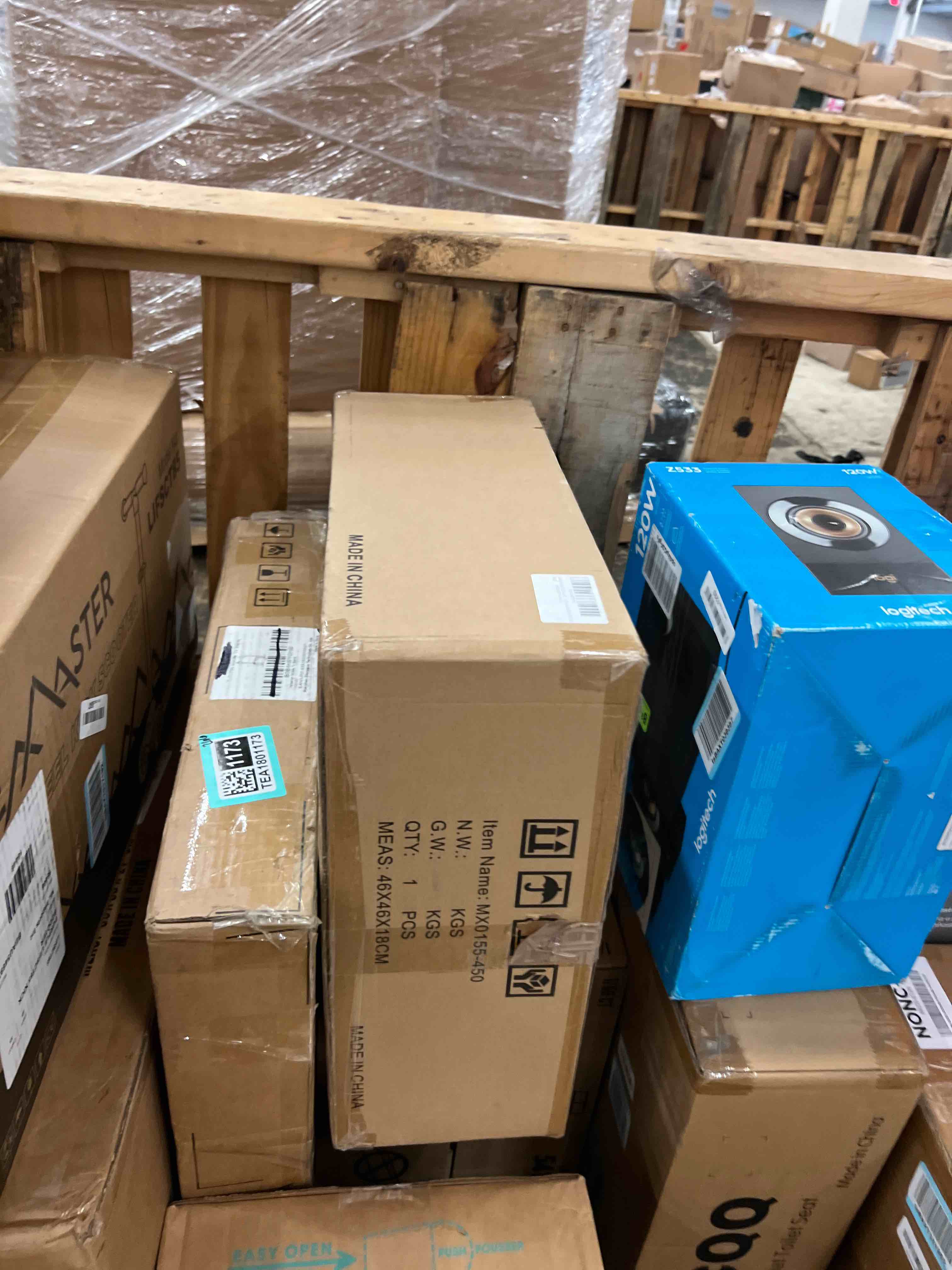 https://s3.amazonaws.com/lotting-images-prod/phillipi/TEA1801217_1755801056707.jpeg
