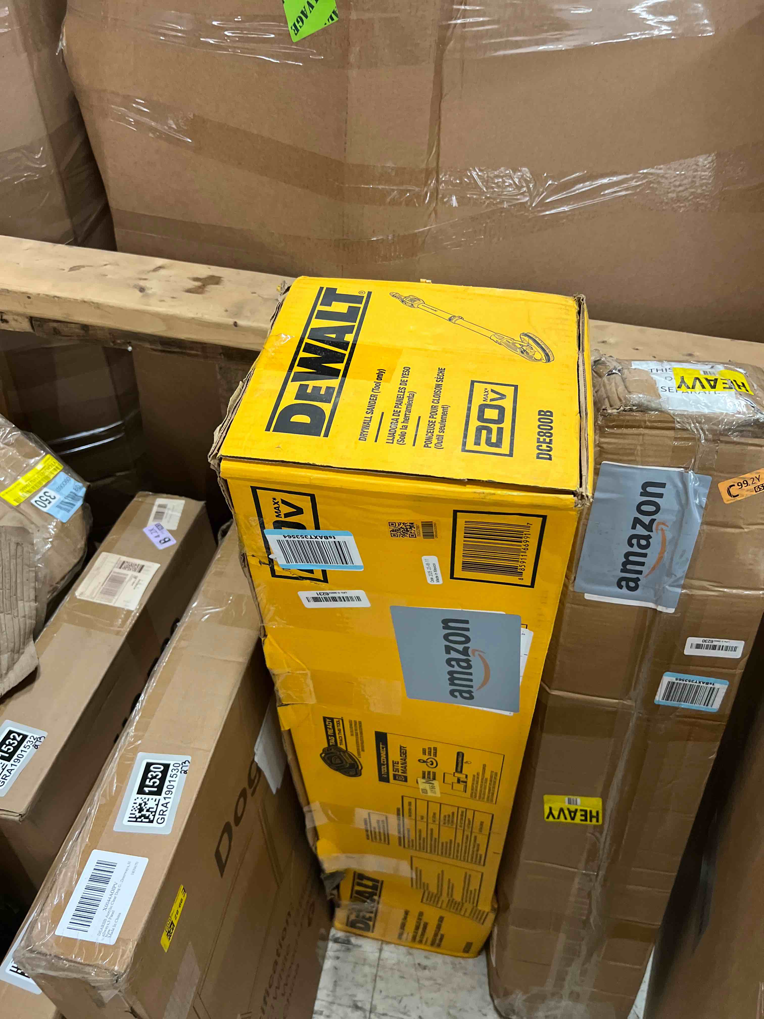 https://s3.amazonaws.com/lotting-images-prod/phillipi/TEA1801239_1755883902052.jpeg