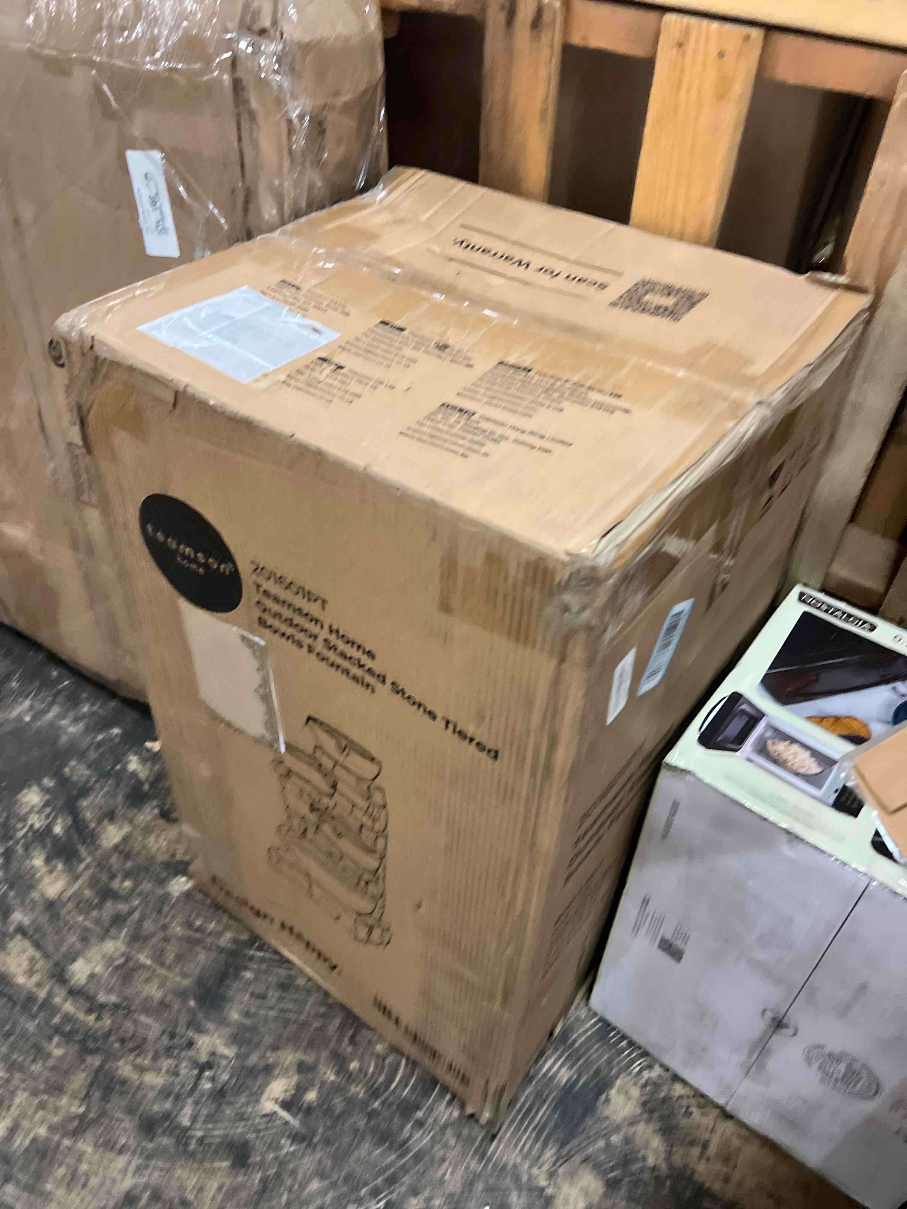 https://s3.amazonaws.com/lotting-images-prod/phillipi/TEA1801265_1755891082372.jpeg