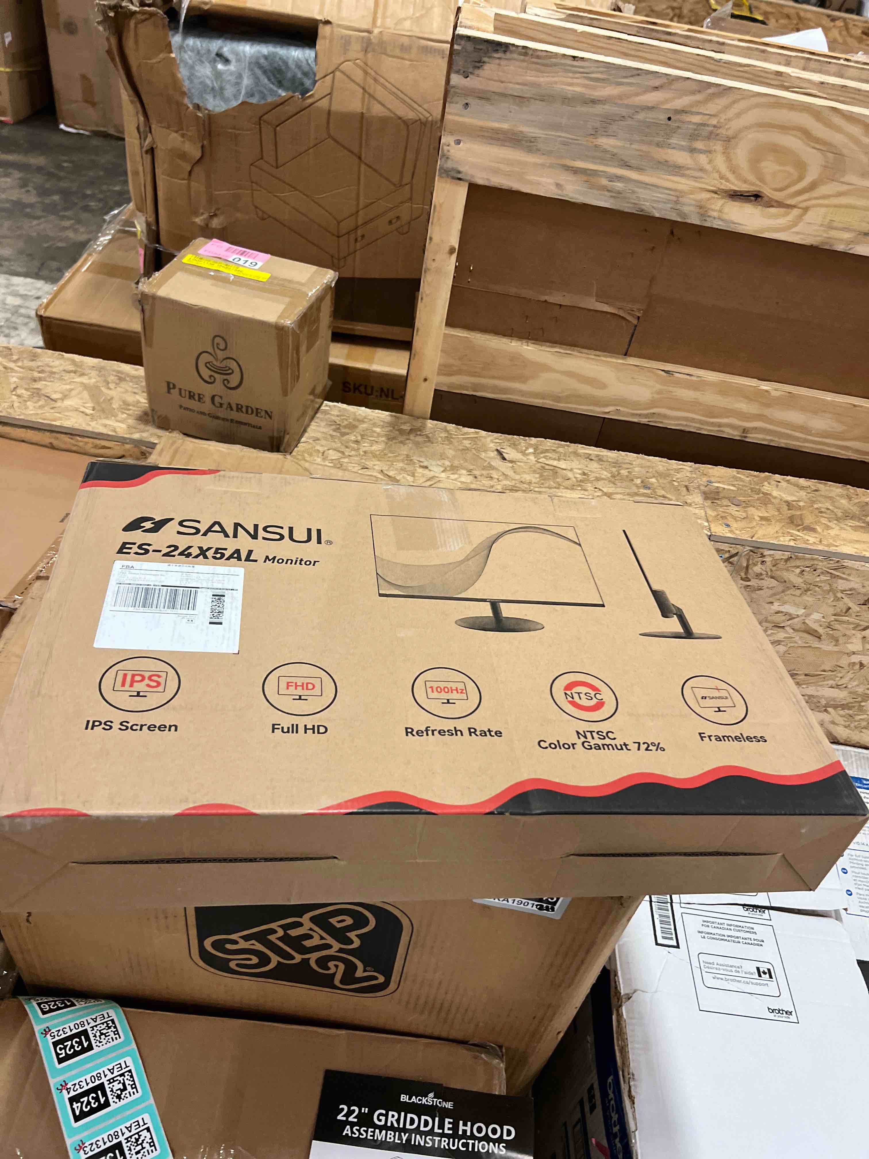 https://s3.amazonaws.com/lotting-images-prod/phillipi/TEA1801315_1756404401279.jpeg