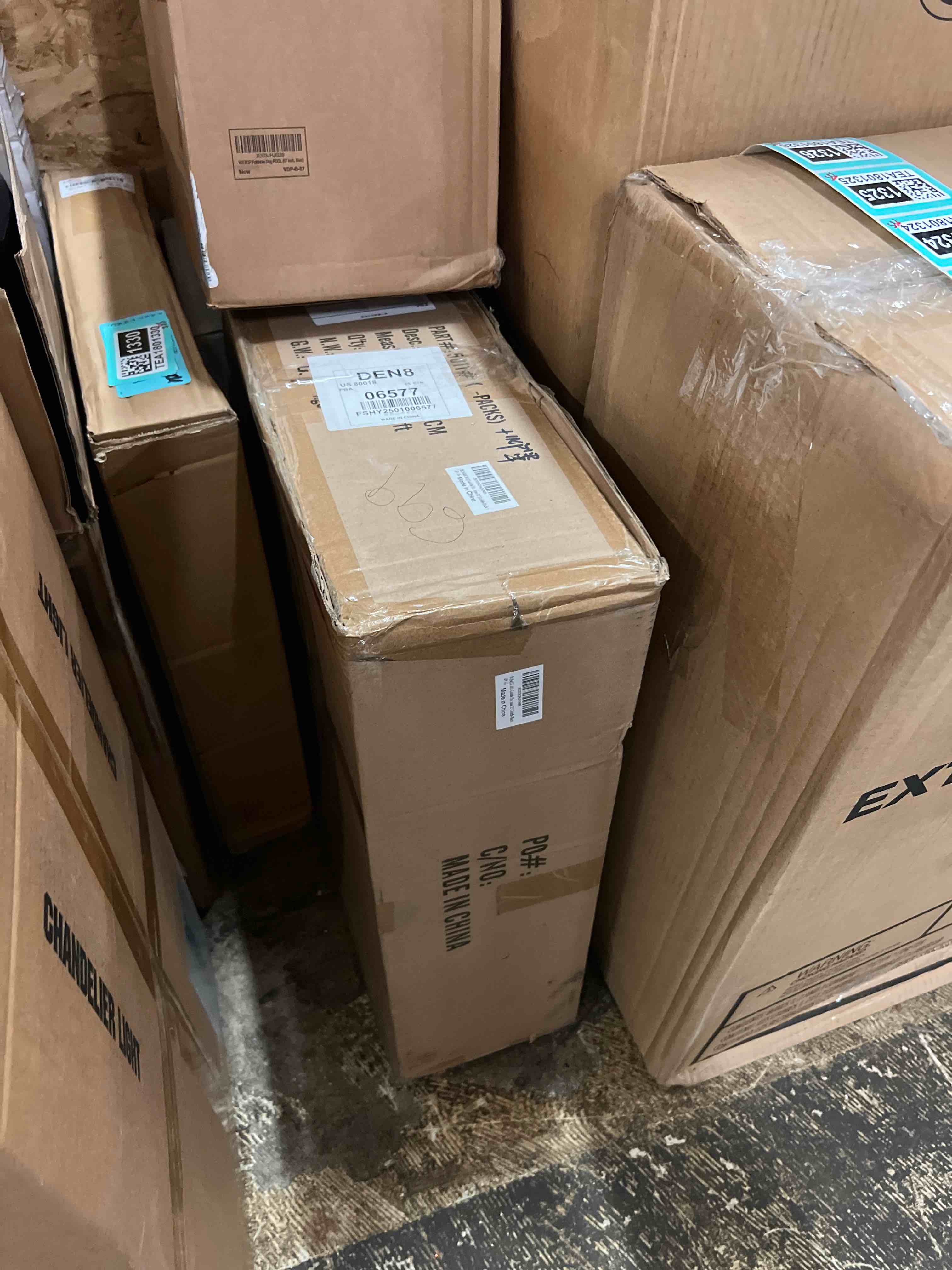 https://s3.amazonaws.com/lotting-images-prod/phillipi/TEA1801318_1756404547012.jpeg