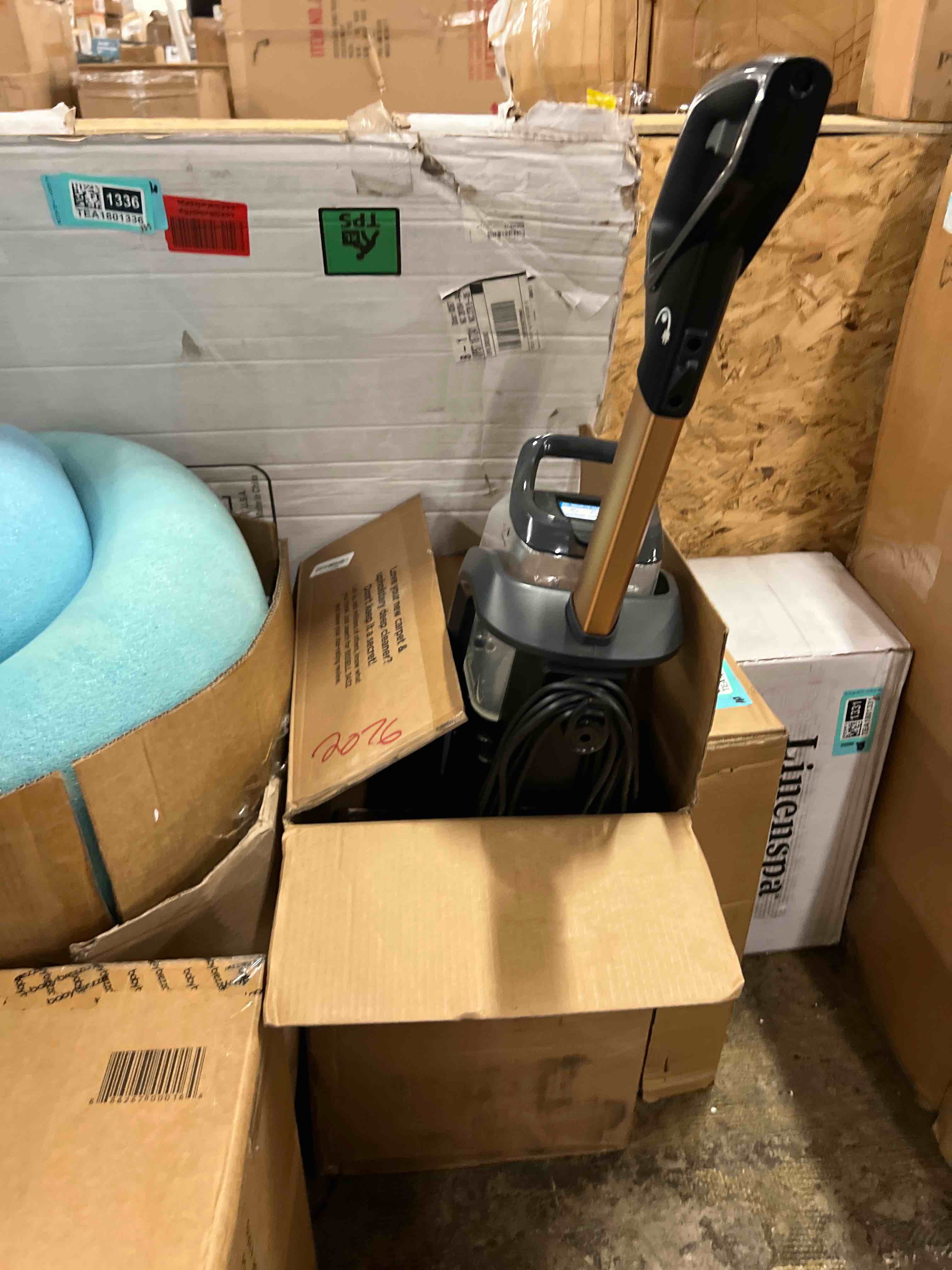 https://s3.amazonaws.com/lotting-images-prod/phillipi/TEA1801329_1756399837288.jpeg