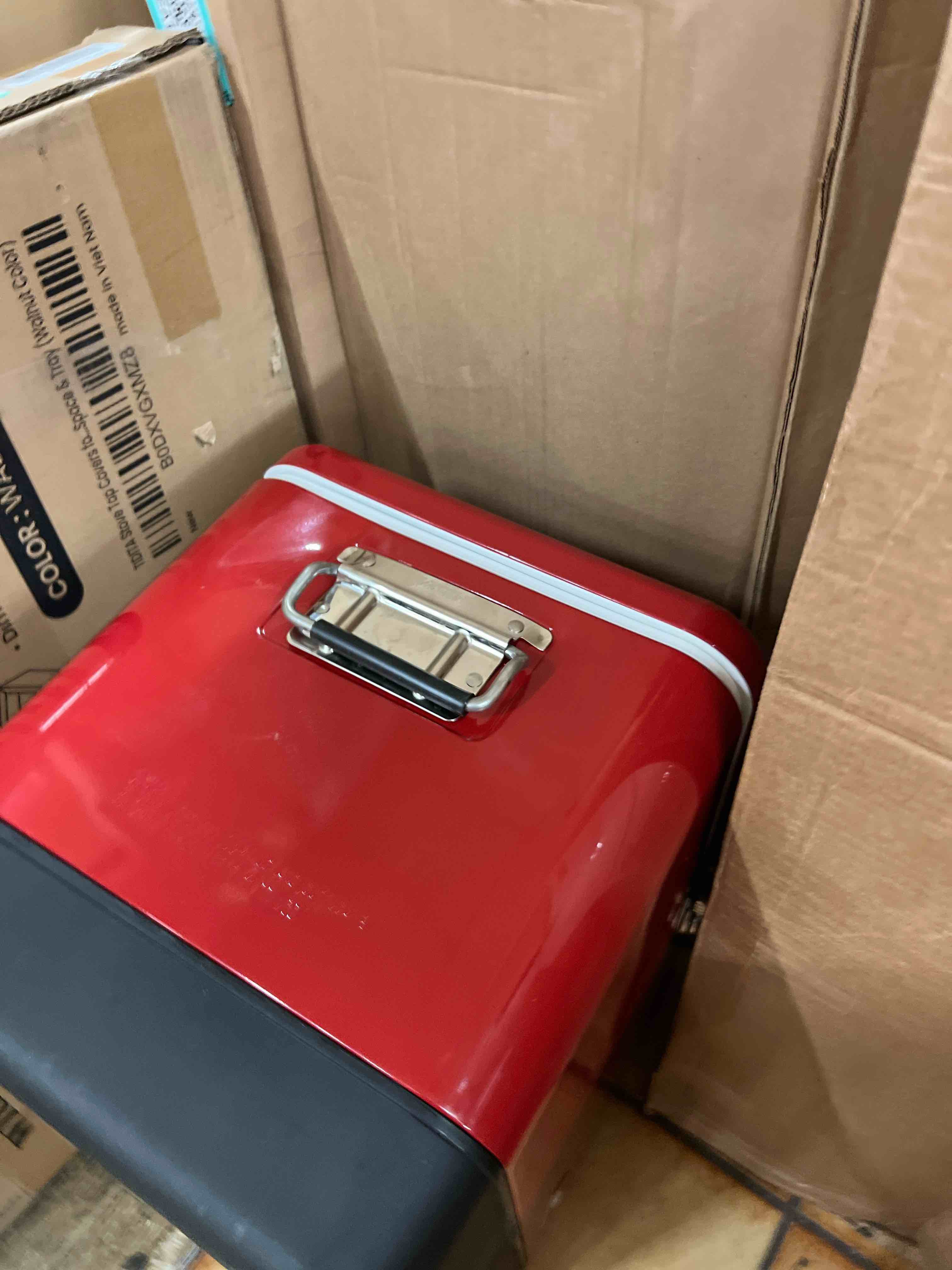 https://s3.amazonaws.com/lotting-images-prod/phillipi/TEA1801487_1756258514959.jpeg
