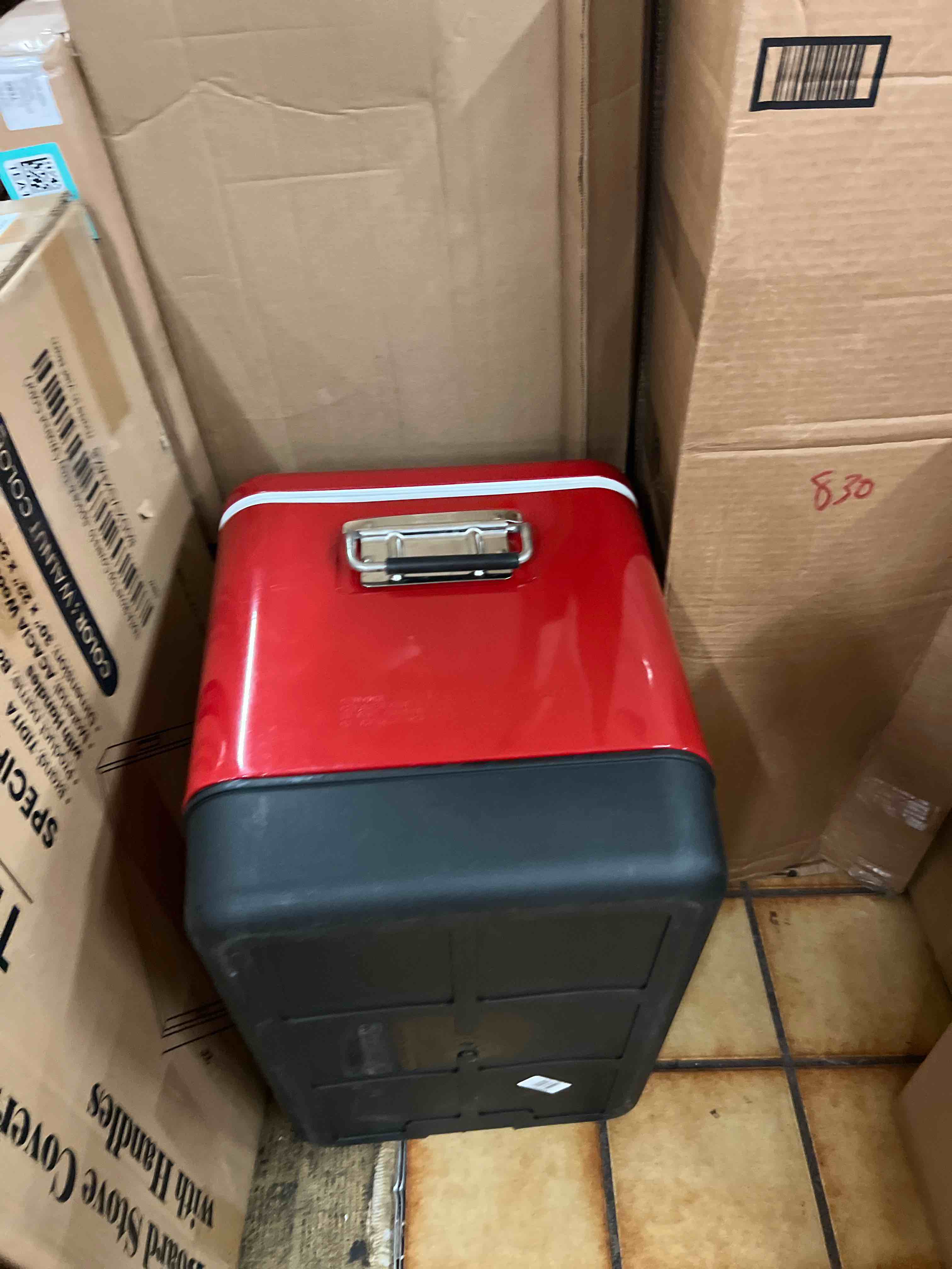 https://s3.amazonaws.com/lotting-images-prod/phillipi/TEA1801487_1756258516159.jpeg