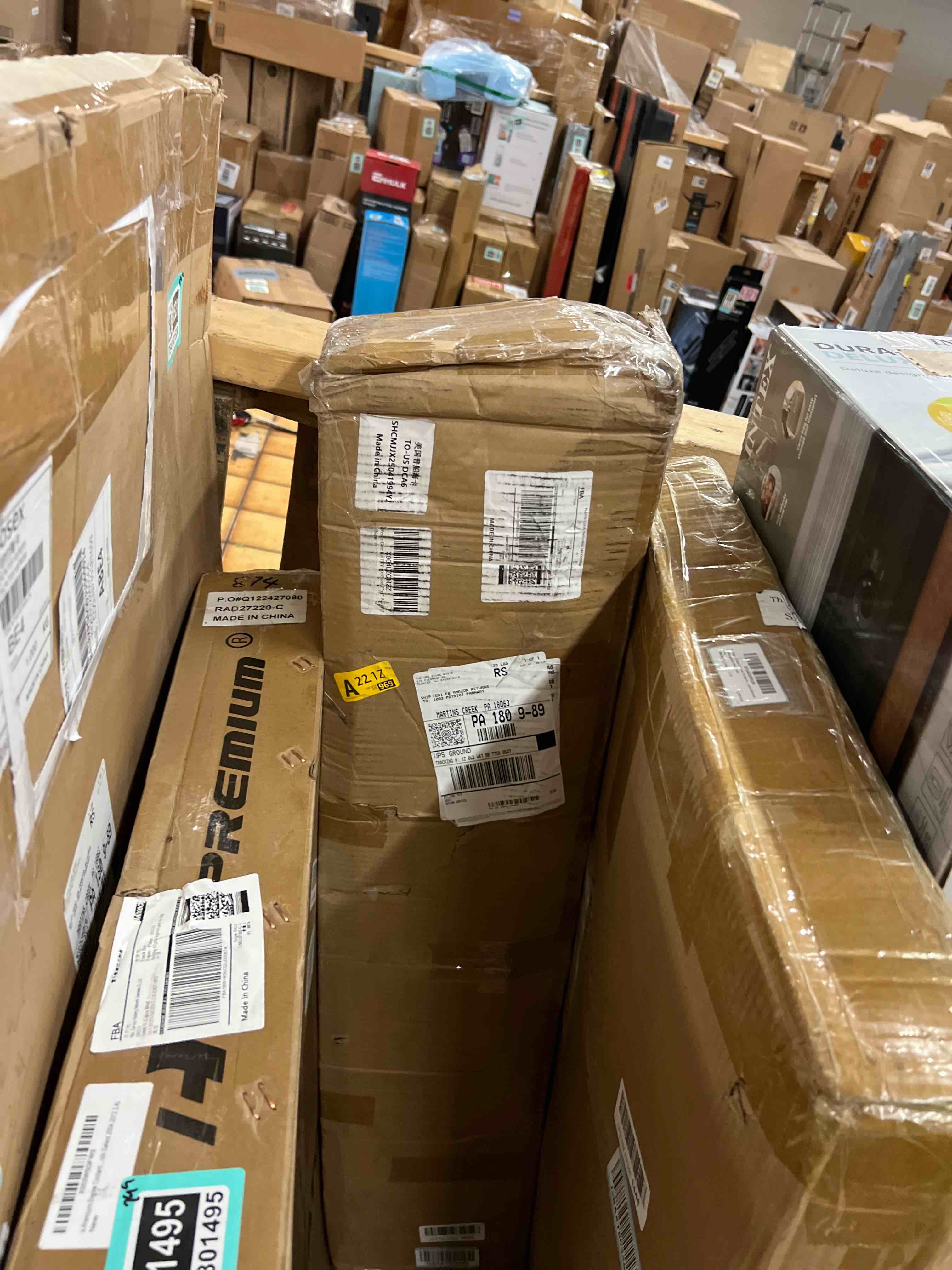 https://s3.amazonaws.com/lotting-images-prod/phillipi/TEA1801494_1756300058360.jpeg