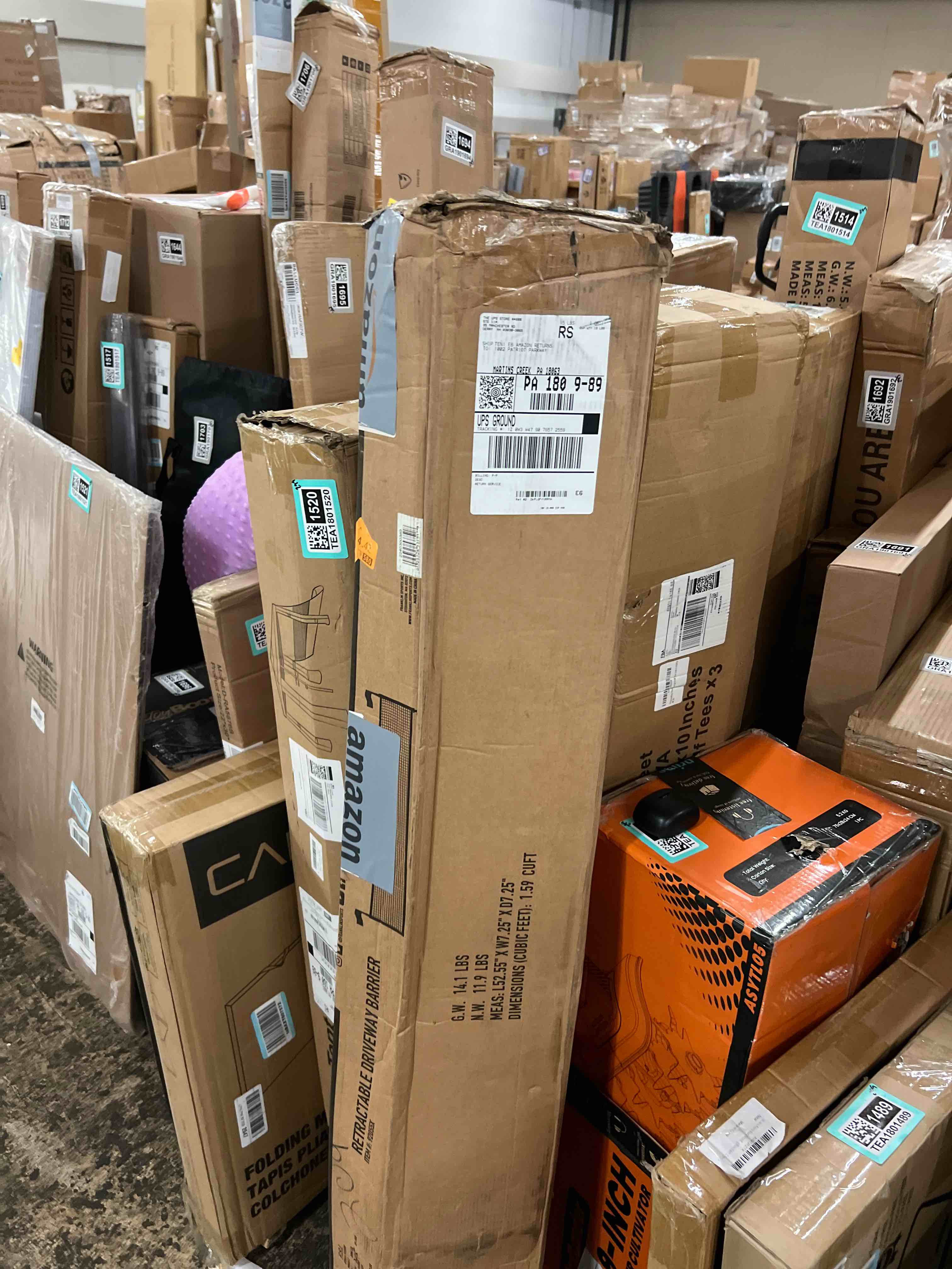 https://s3.amazonaws.com/lotting-images-prod/phillipi/TEA1801533_1756306528052.jpeg
