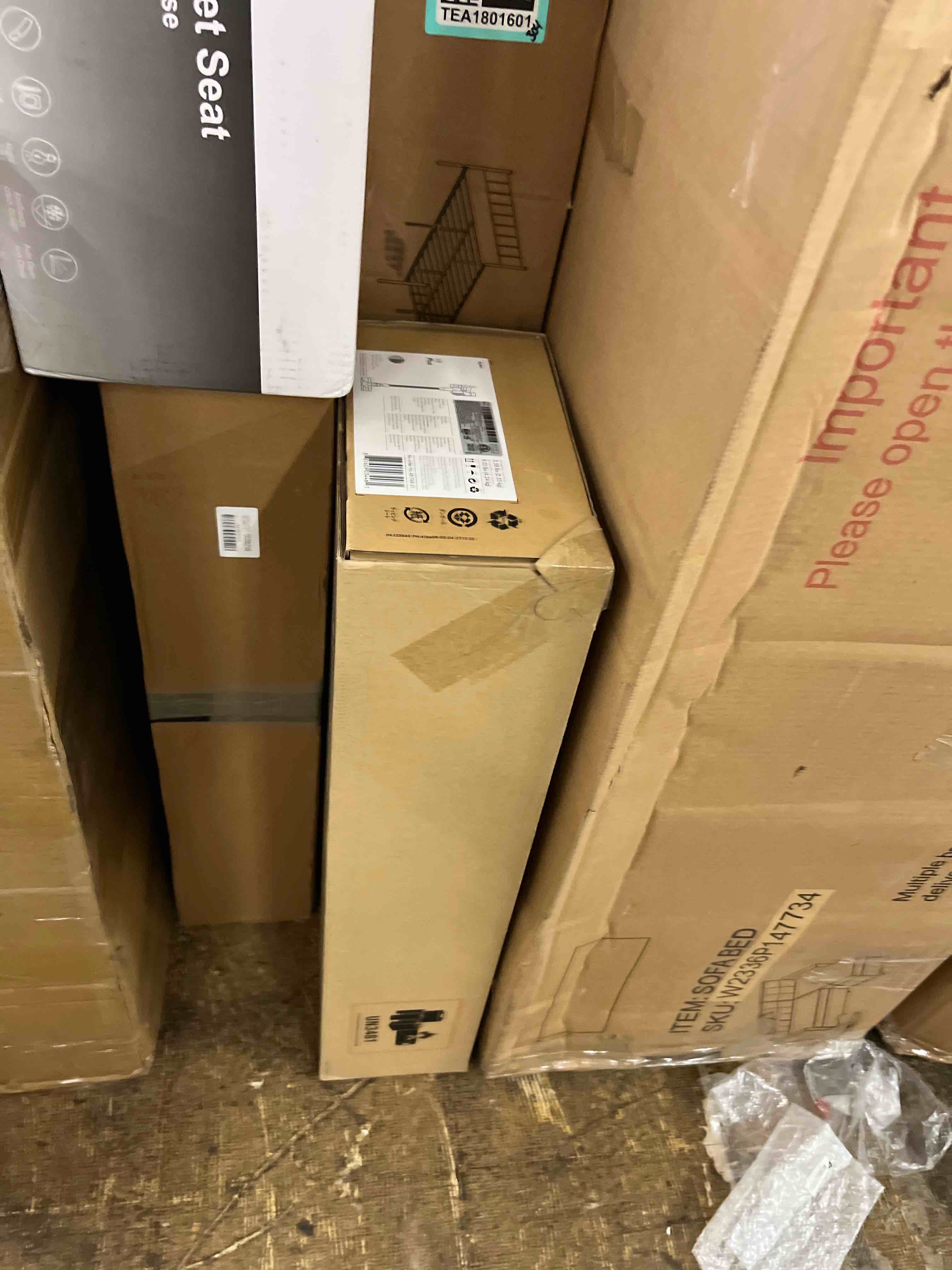 https://s3.amazonaws.com/lotting-images-prod/phillipi/TEA1801600_1756310923783.jpeg