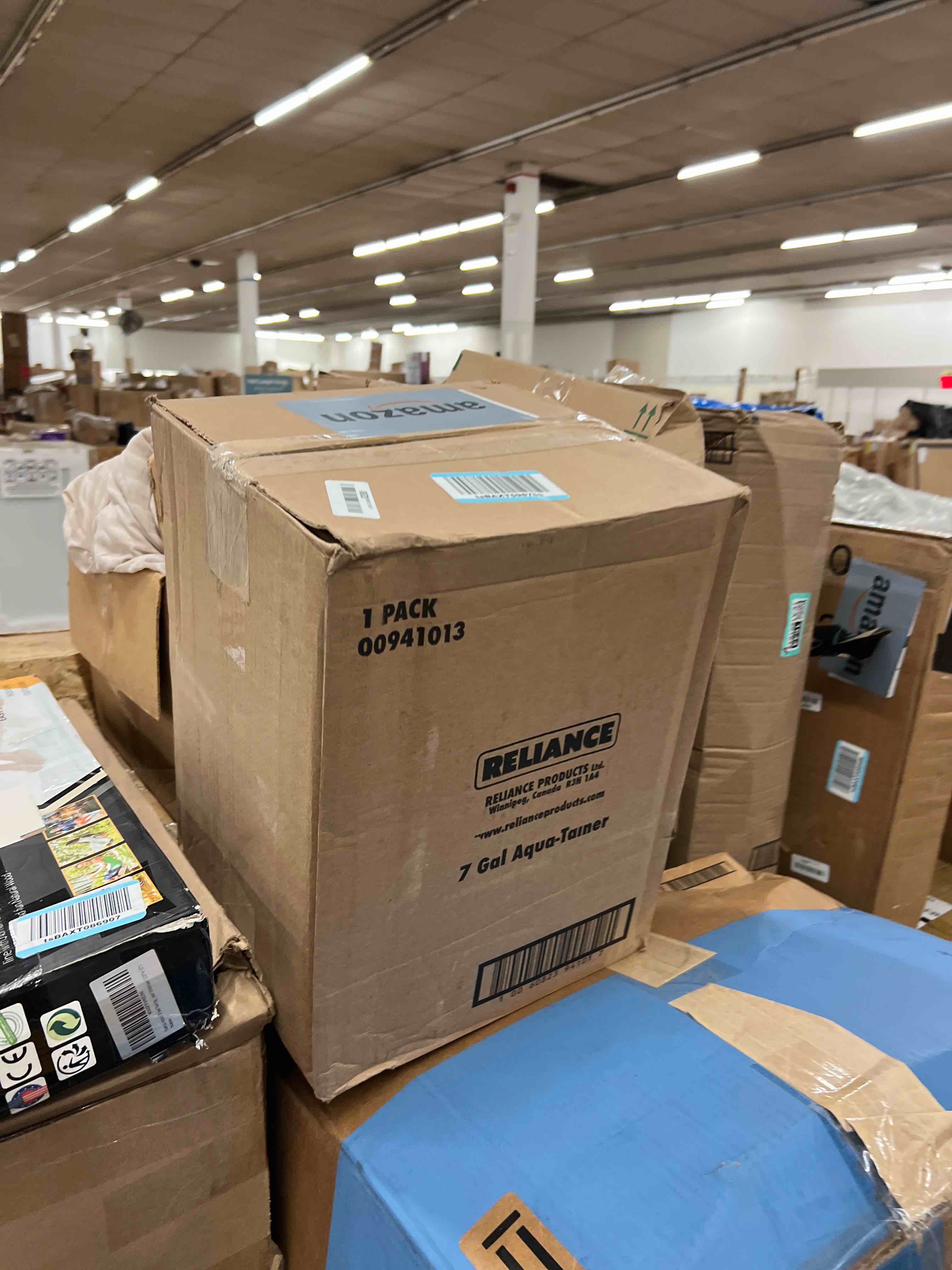 https://s3.amazonaws.com/lotting-images-prod/phillipi/TEA1801710_1756343308484.jpeg