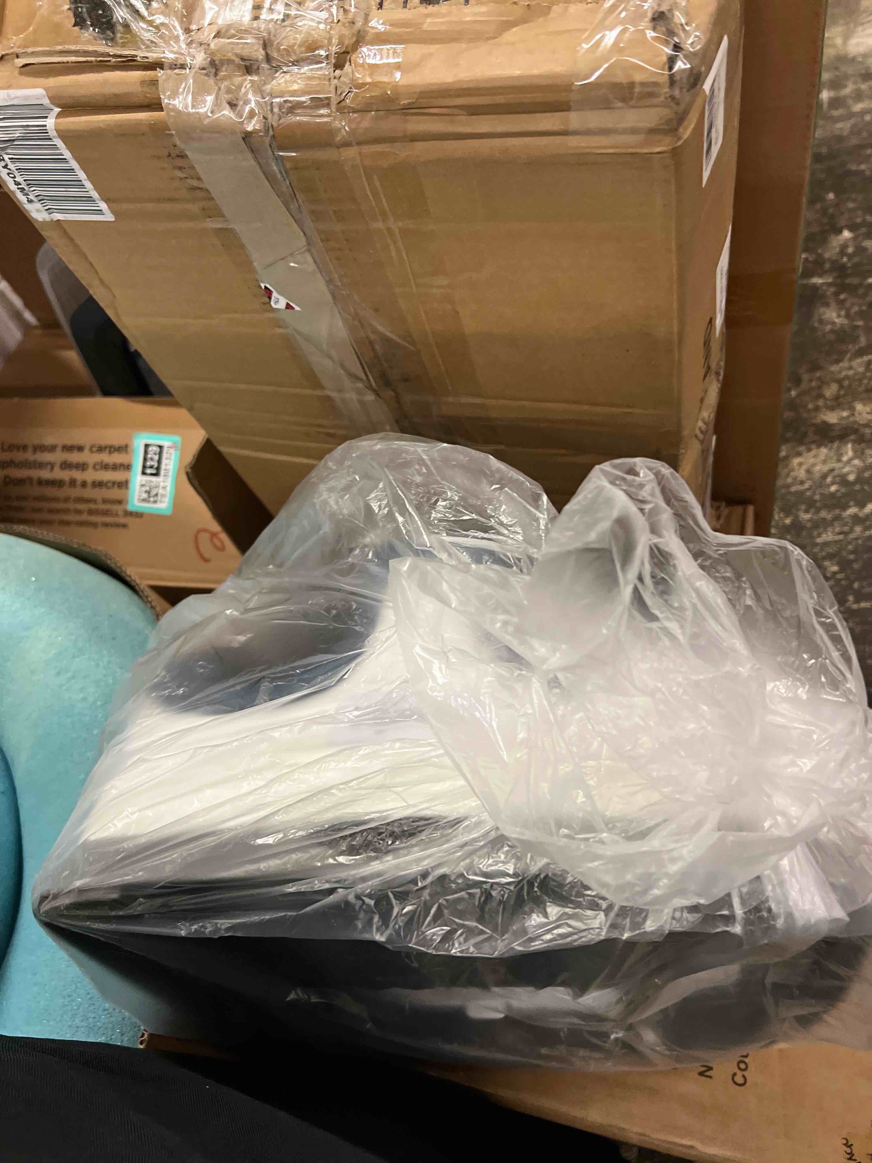 https://s3.amazonaws.com/lotting-images-prod/phillipi/TEA1801739_1756407746719.jpeg