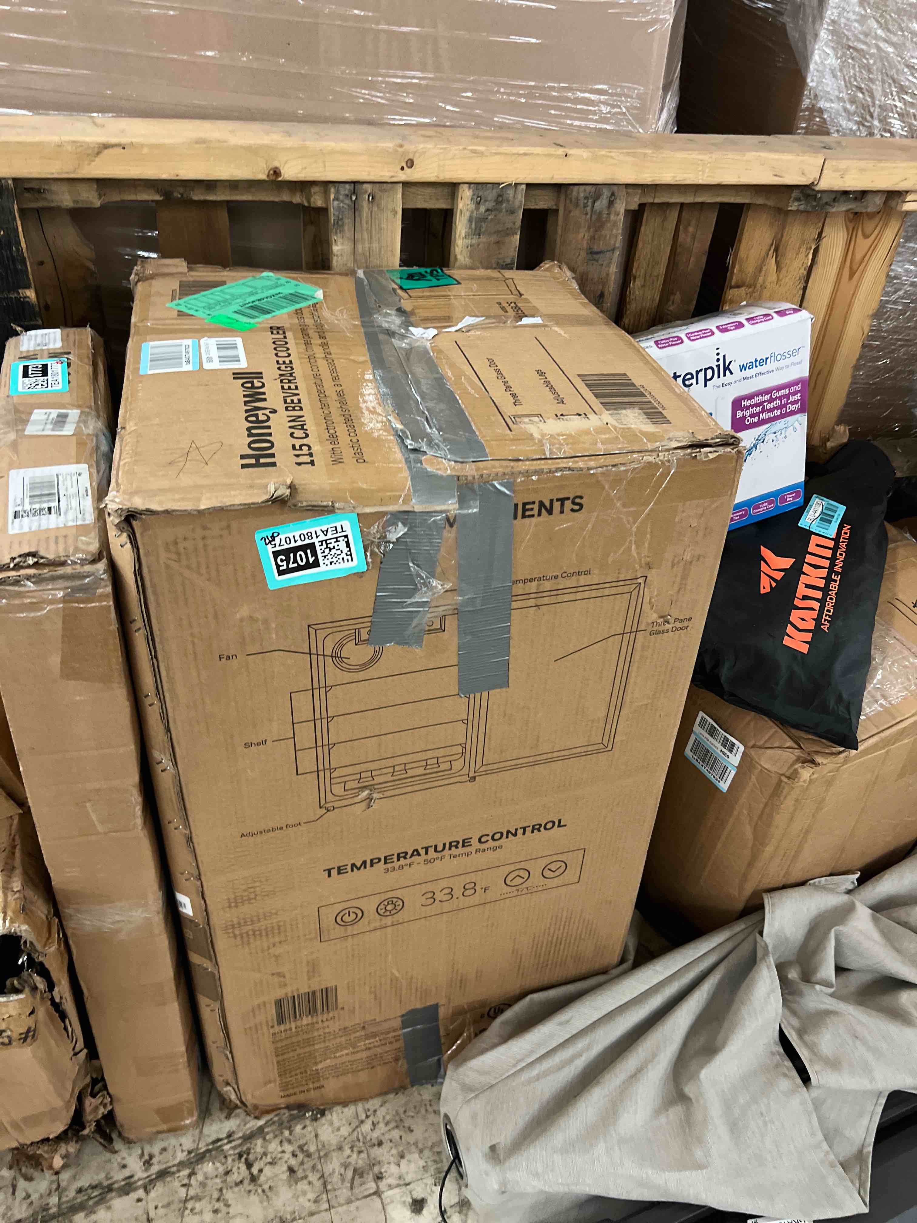 https://s3.amazonaws.com/lotting-images-prod/phillipi/TEA1801770_1756828475022.jpeg