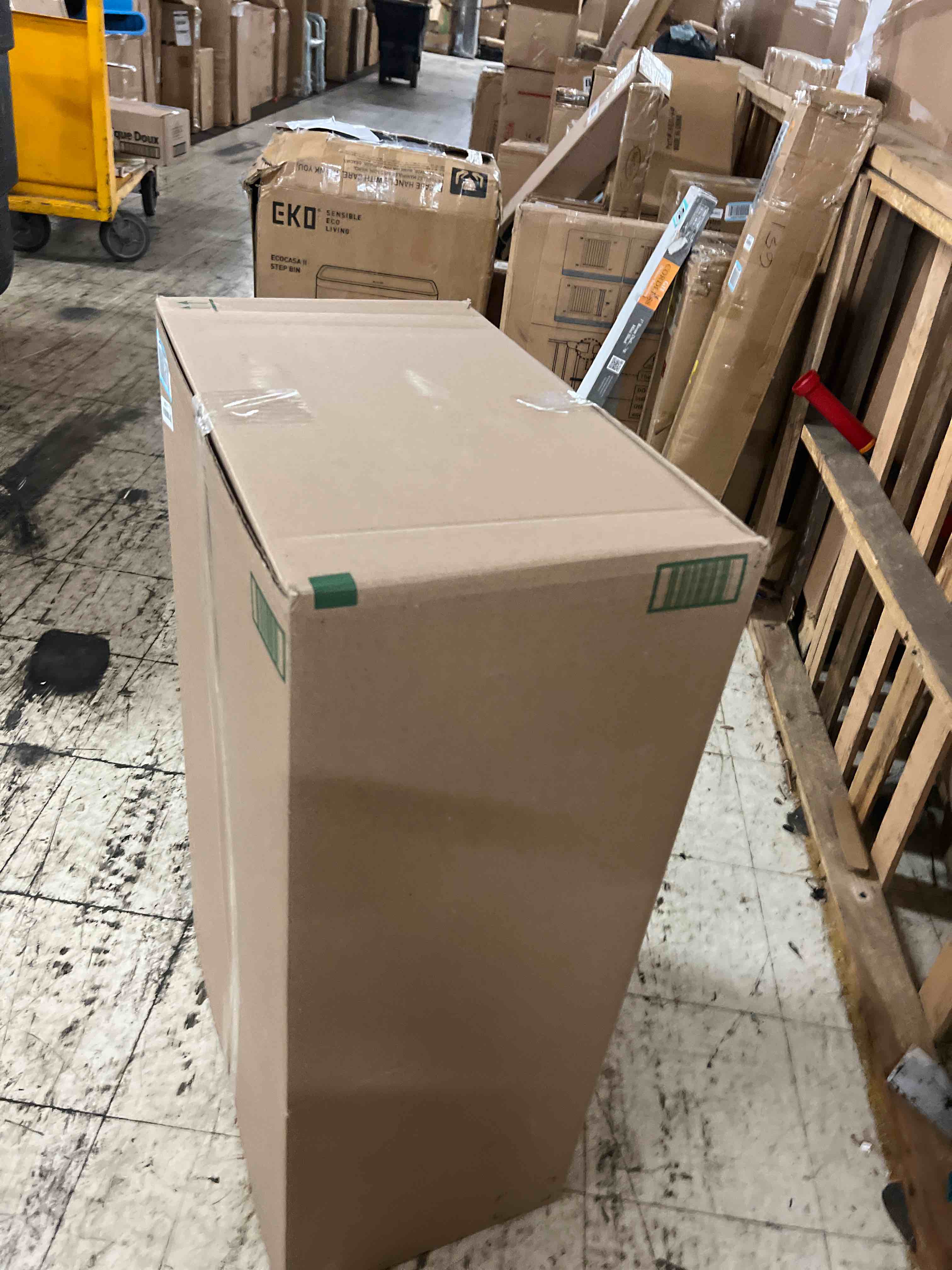 https://s3.amazonaws.com/lotting-images-prod/phillipi/TEA1801840_1756959778751.jpeg