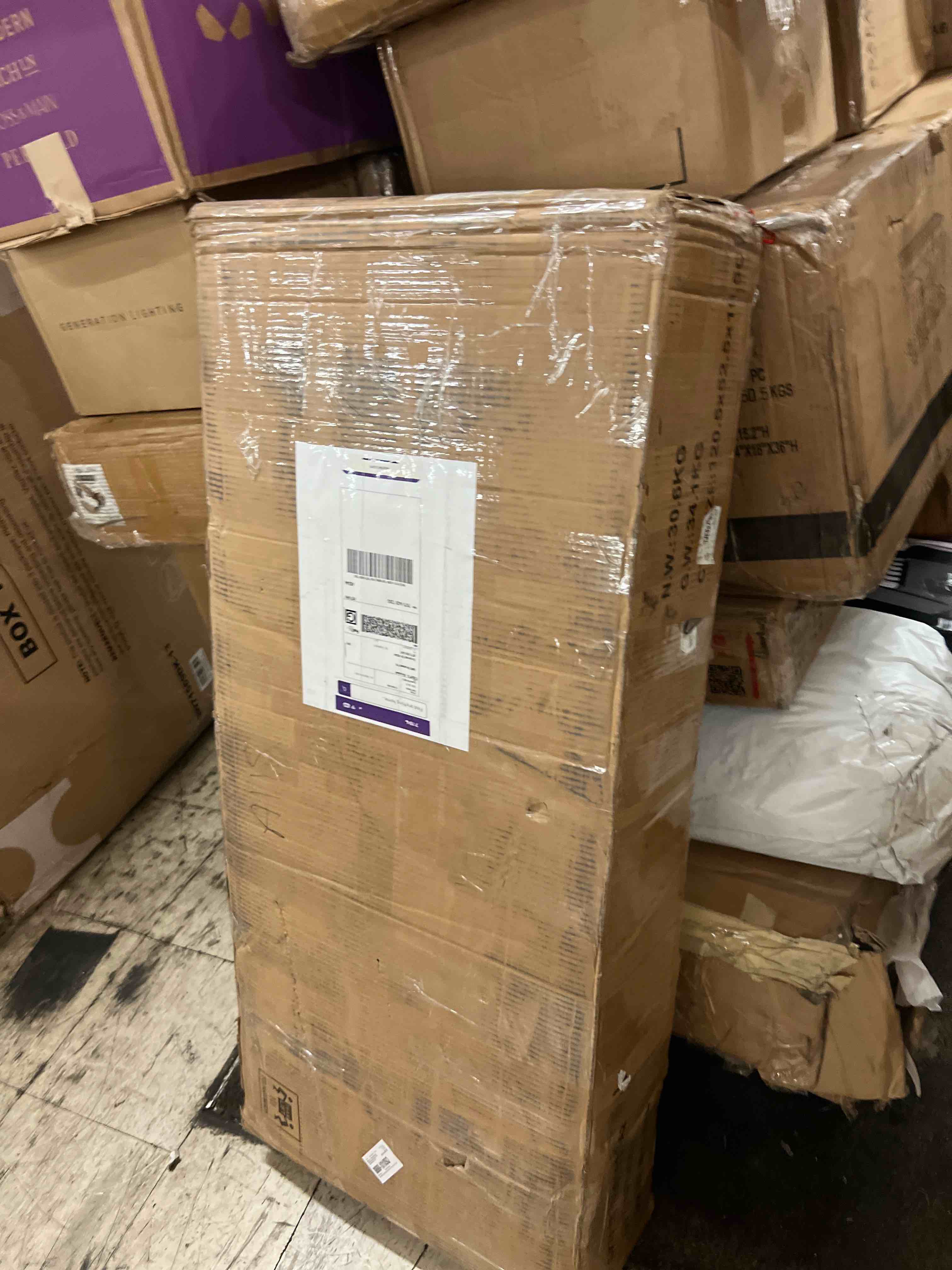 https://s3.amazonaws.com/lotting-images-prod/phillipi/TEA1801897_1756928459066.jpeg