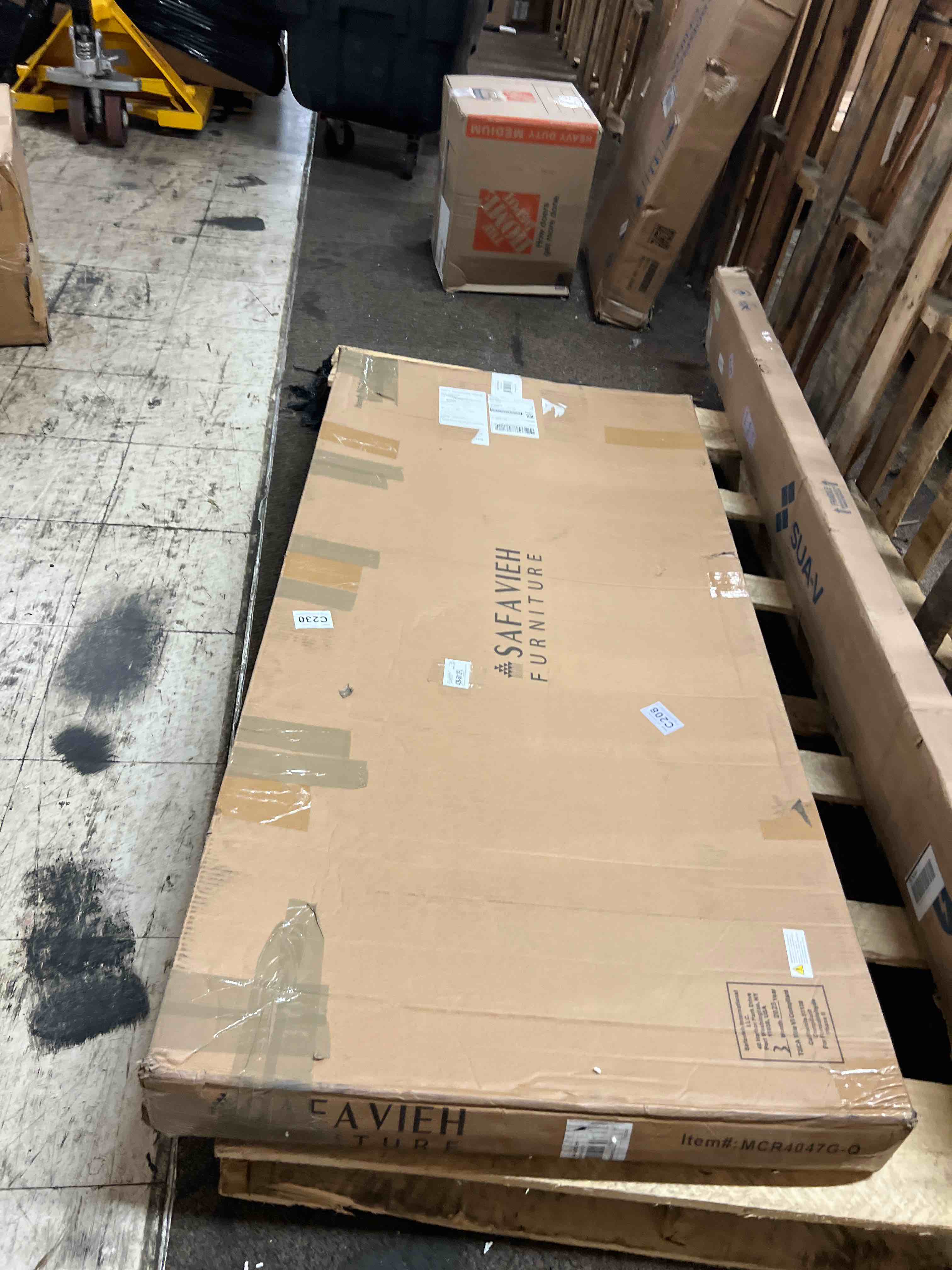 https://s3.amazonaws.com/lotting-images-prod/phillipi/TEA1801906_1756951155040.jpeg