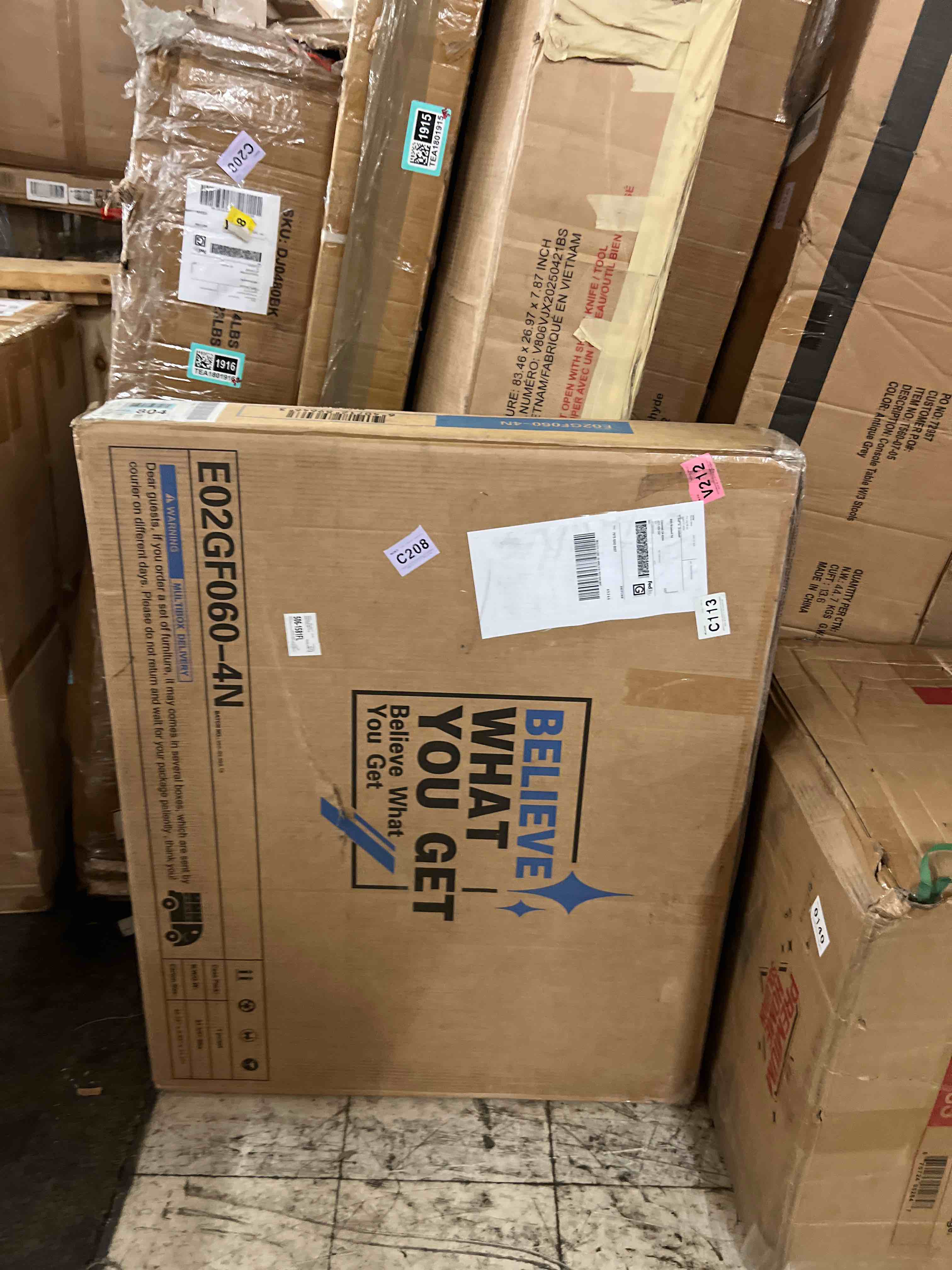 https://s3.amazonaws.com/lotting-images-prod/phillipi/TEA1801908_1756950805549.jpeg