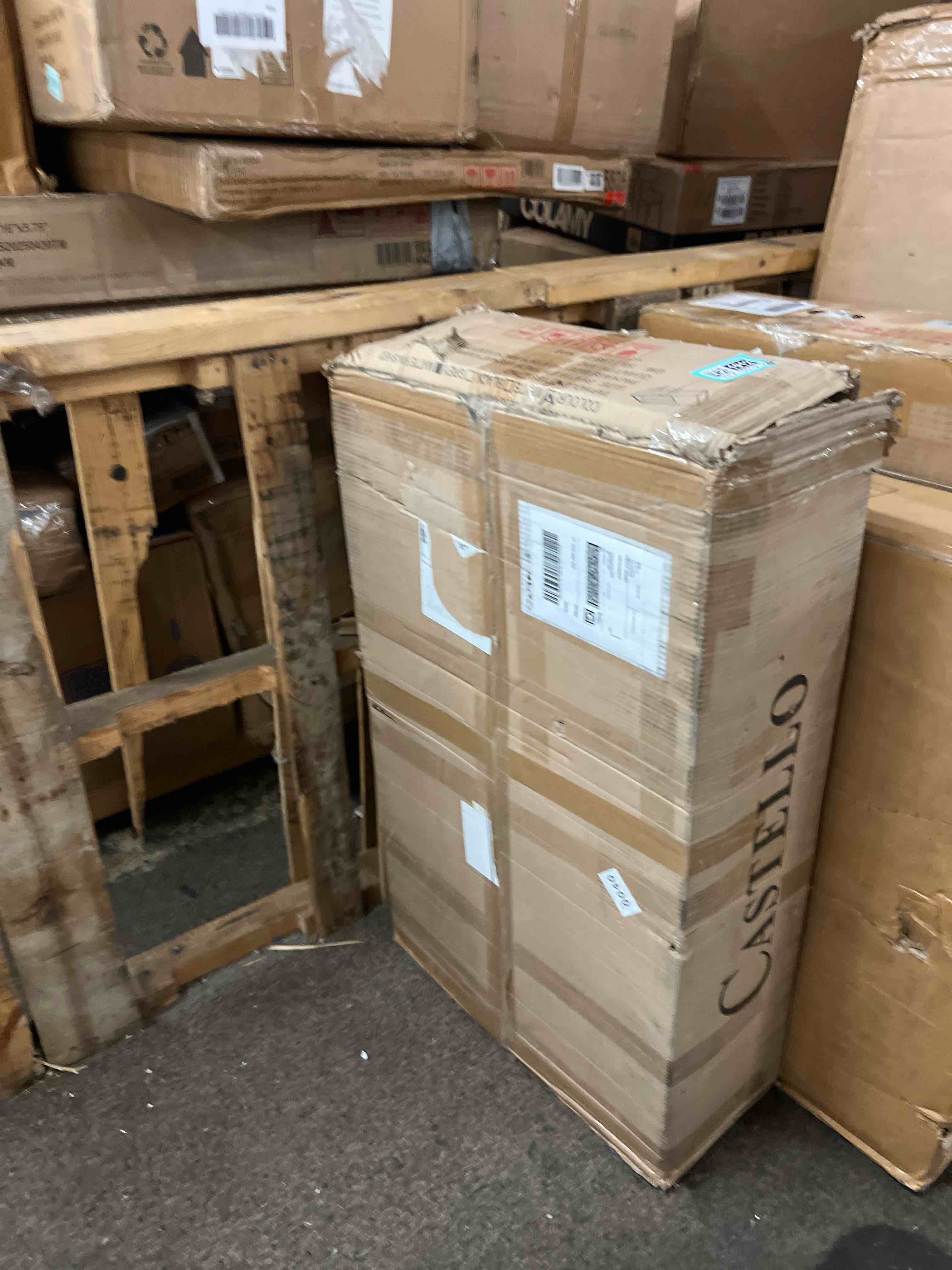 https://s3.amazonaws.com/lotting-images-prod/phillipi/TEA1801912_1756949943346.jpeg