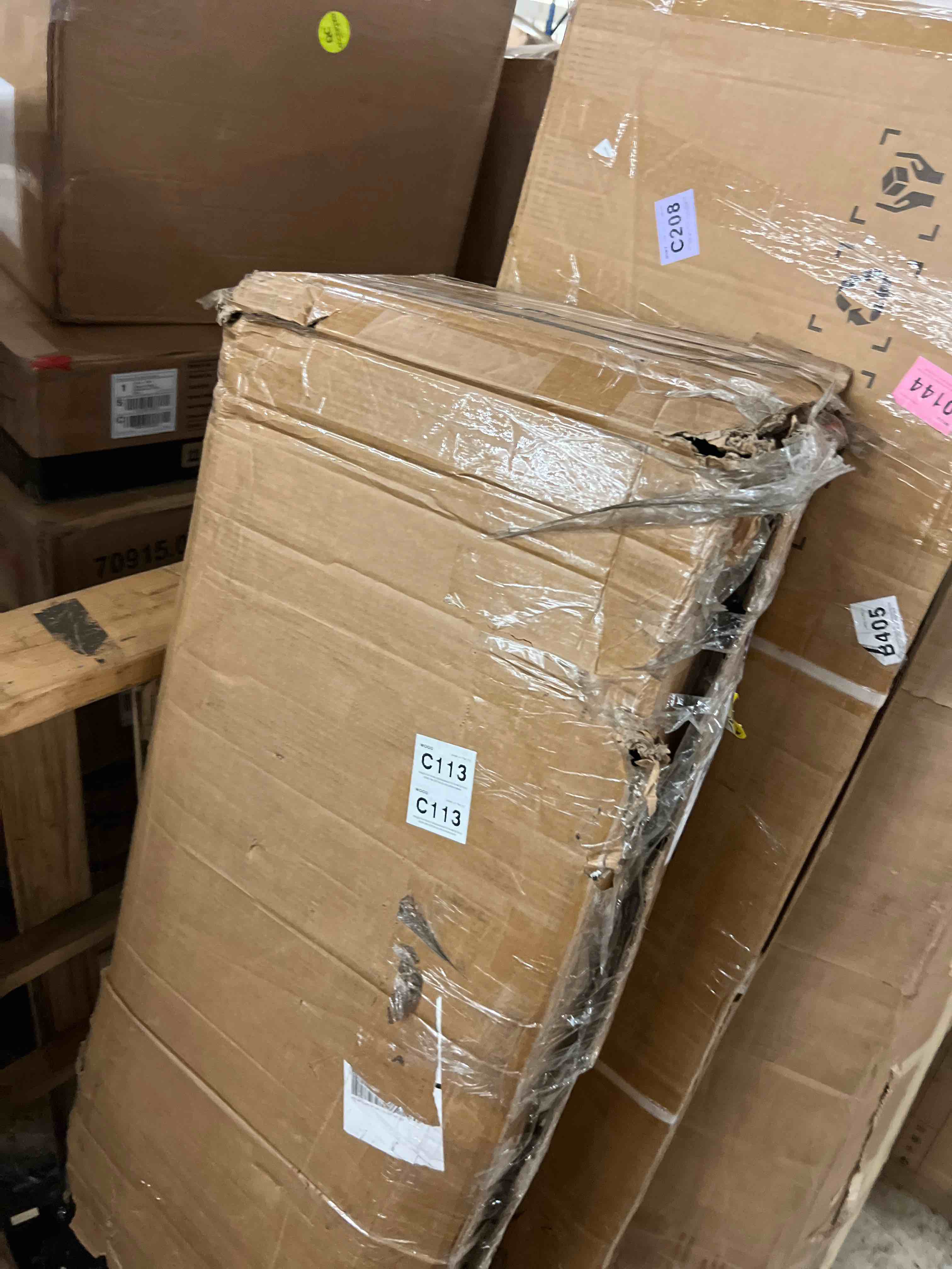 https://s3.amazonaws.com/lotting-images-prod/phillipi/TEA1801916_1756947762745.jpeg