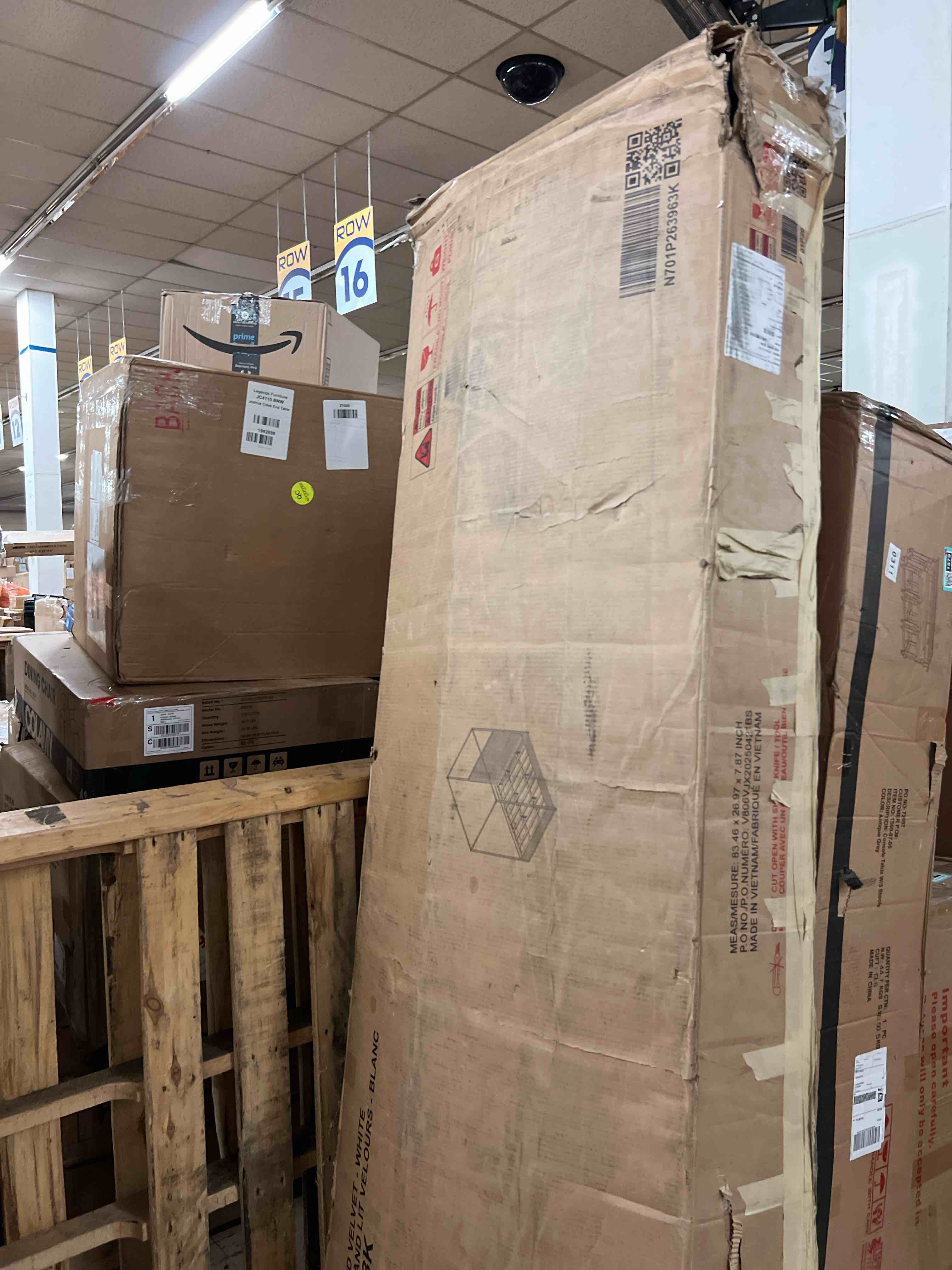 https://s3.amazonaws.com/lotting-images-prod/phillipi/TEA1801919_1756943816717.jpeg