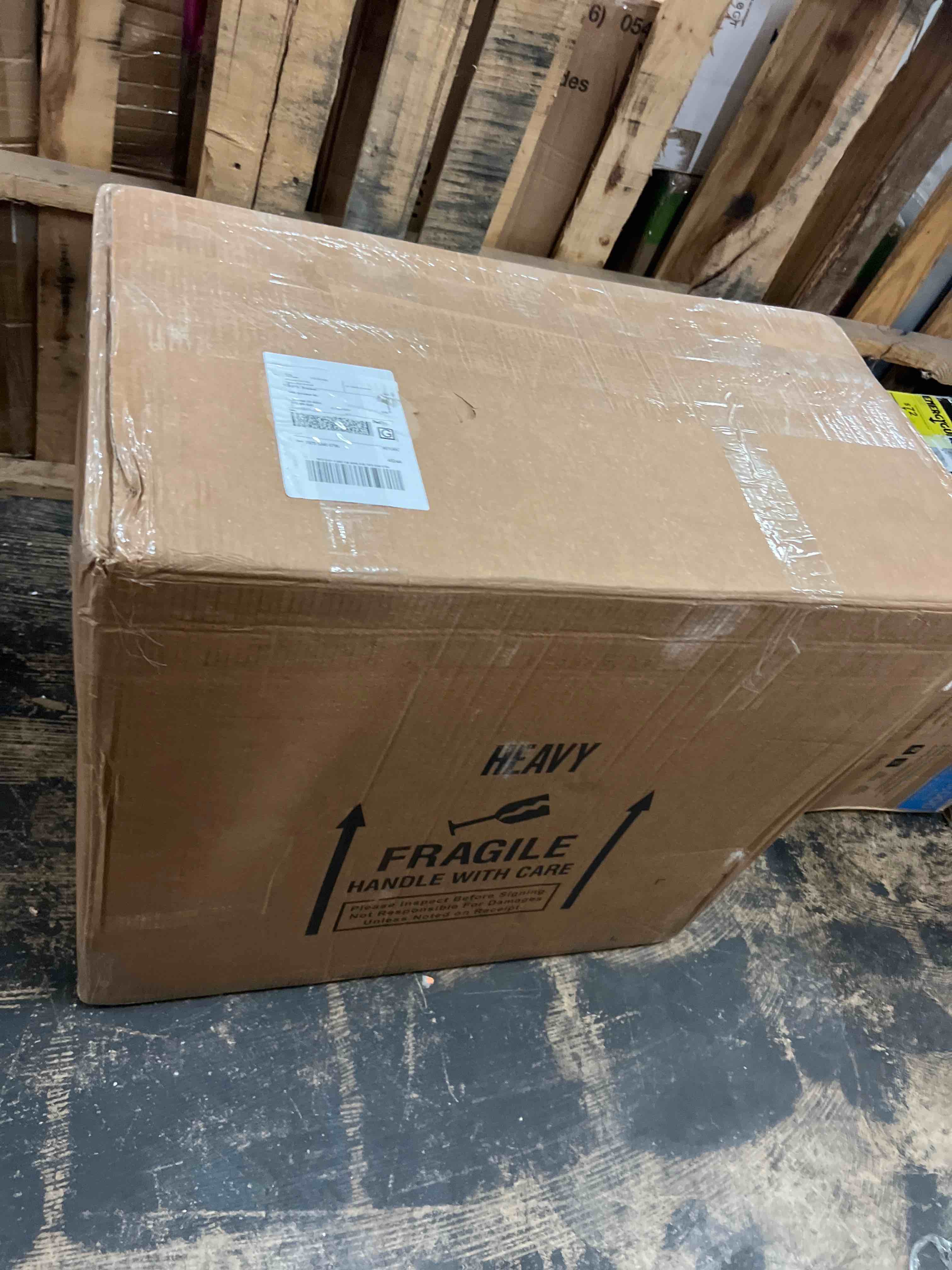 https://s3.amazonaws.com/lotting-images-prod/phillipi/TEA1801951_1757100837316.jpeg