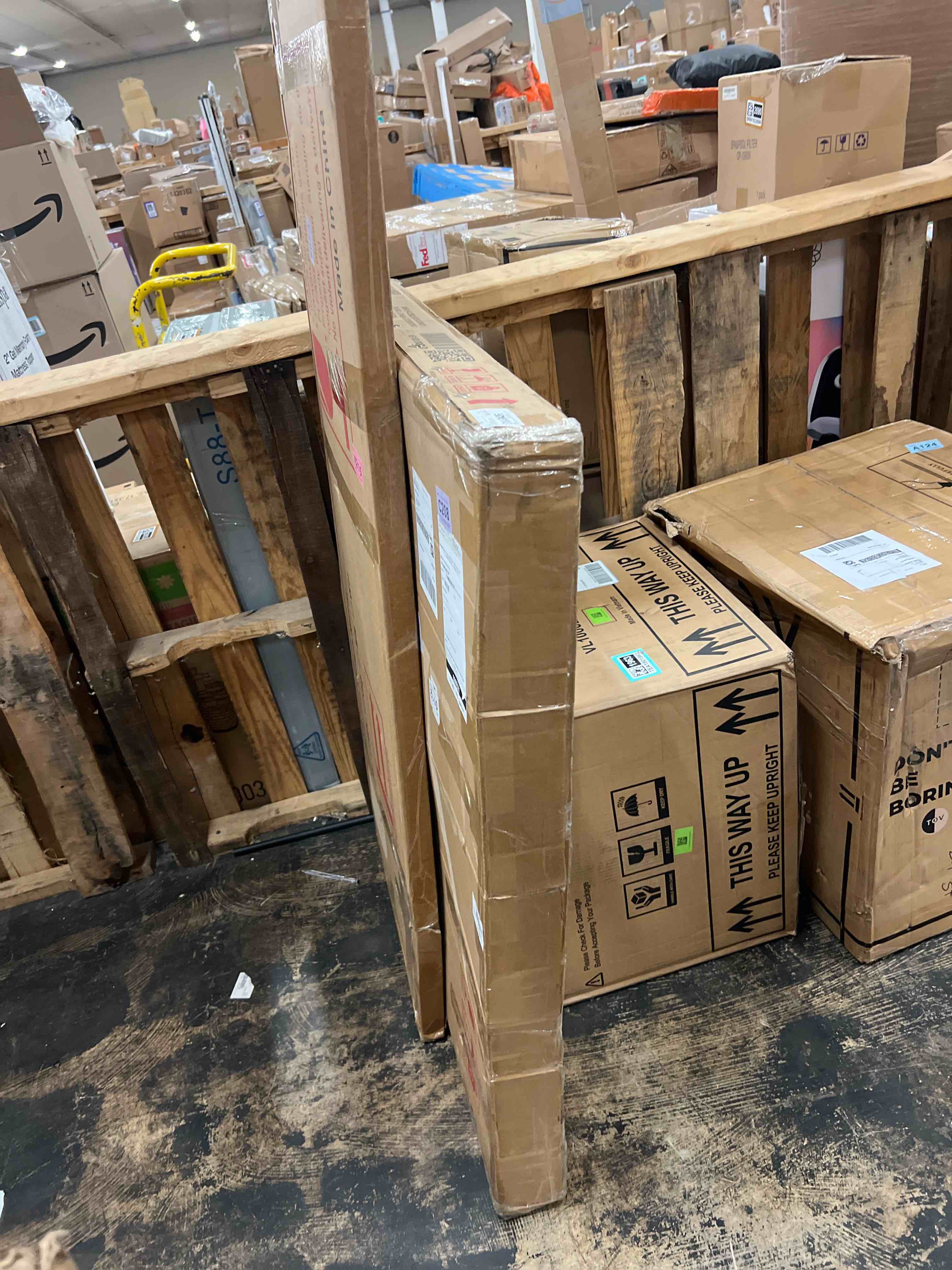 https://s3.amazonaws.com/lotting-images-prod/phillipi/TEA1801962_1757097499771.jpeg