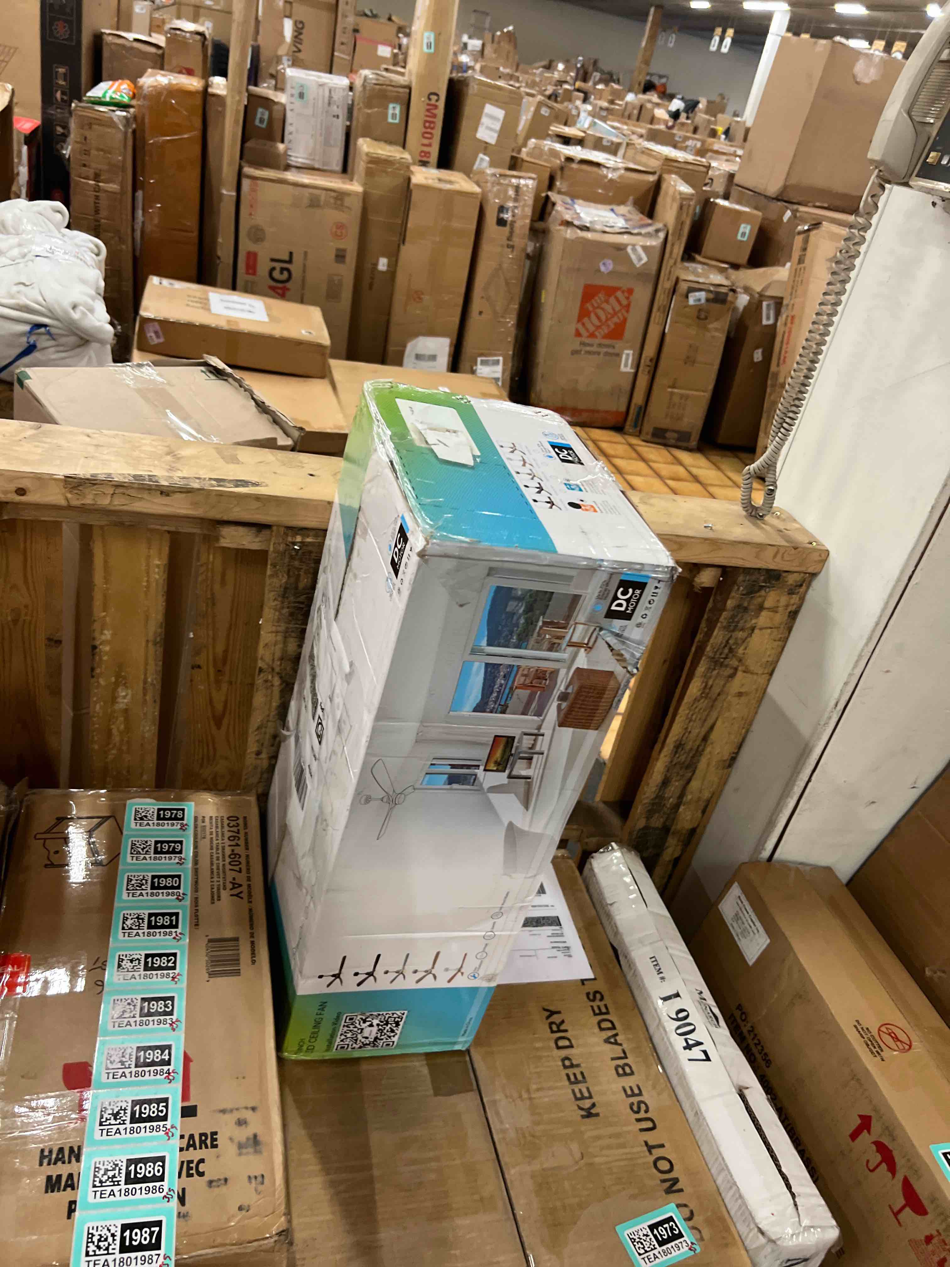 https://s3.amazonaws.com/lotting-images-prod/phillipi/TEA1801972_1757094794642.jpeg