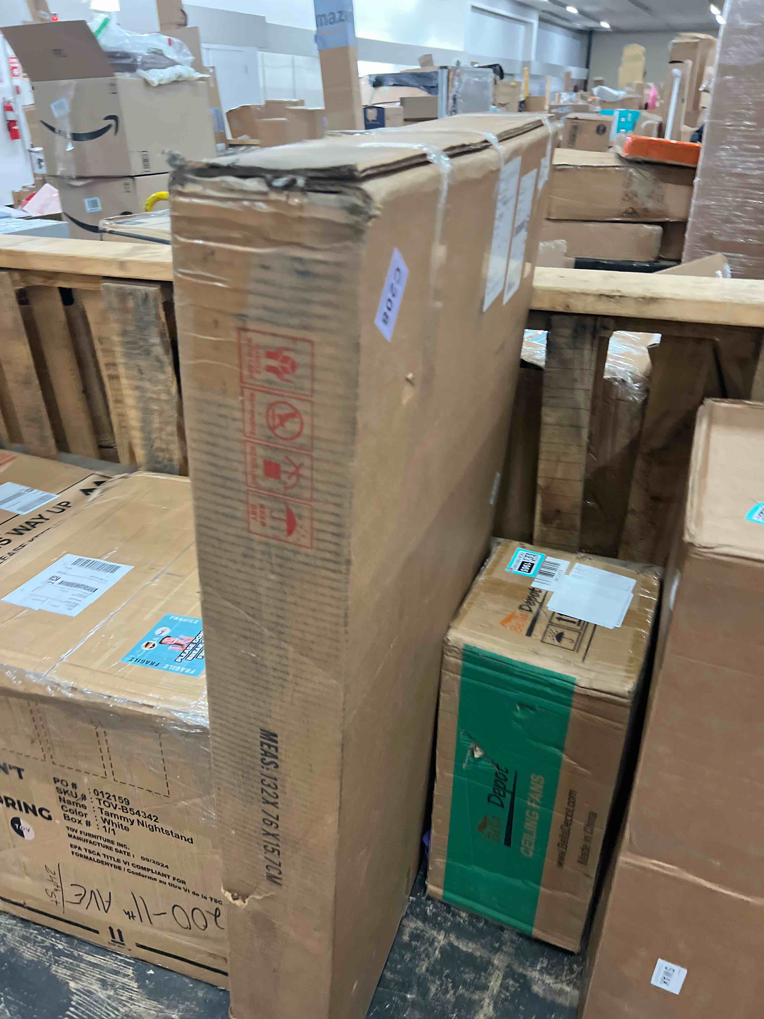 https://s3.amazonaws.com/lotting-images-prod/phillipi/TEA1801978_1757097183260.jpeg