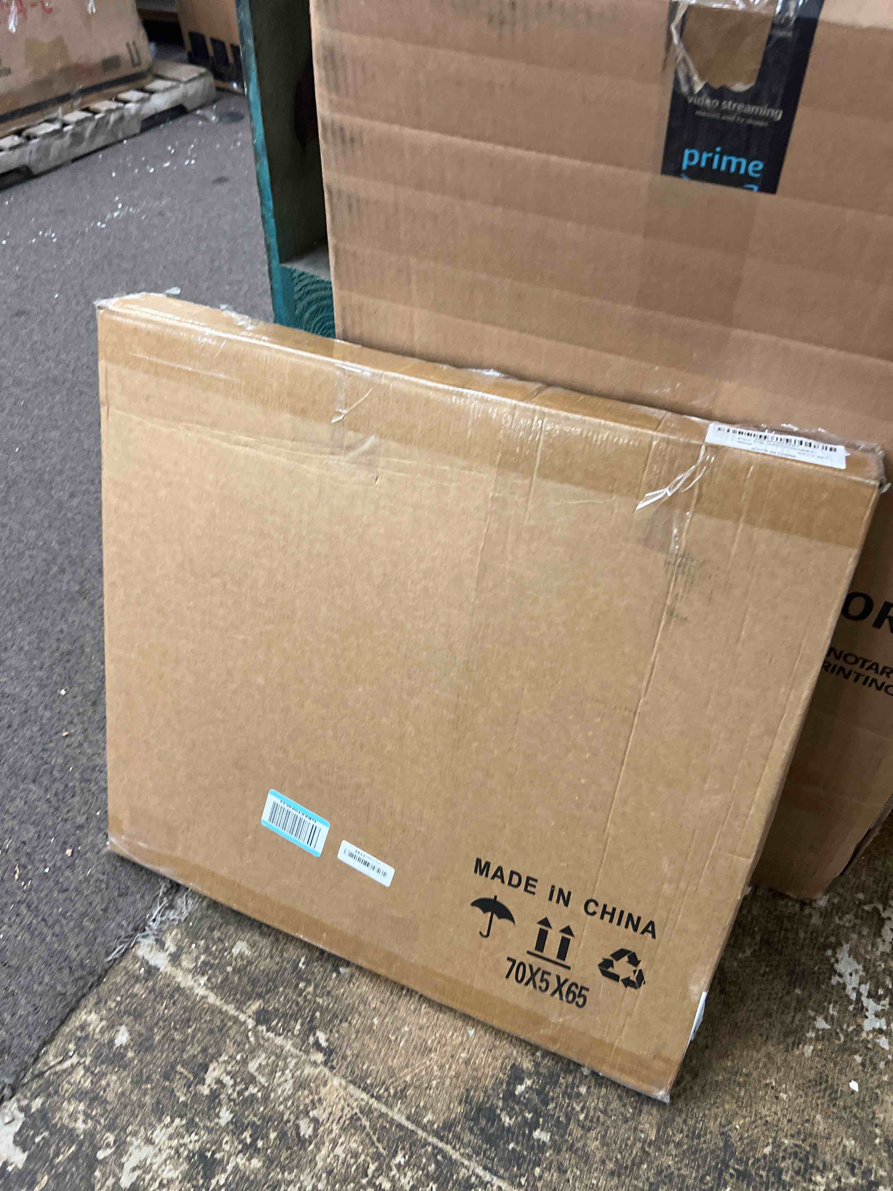 https://s3.amazonaws.com/lotting-images-prod/phillipi/TEA1802013_1757298248790.jpeg