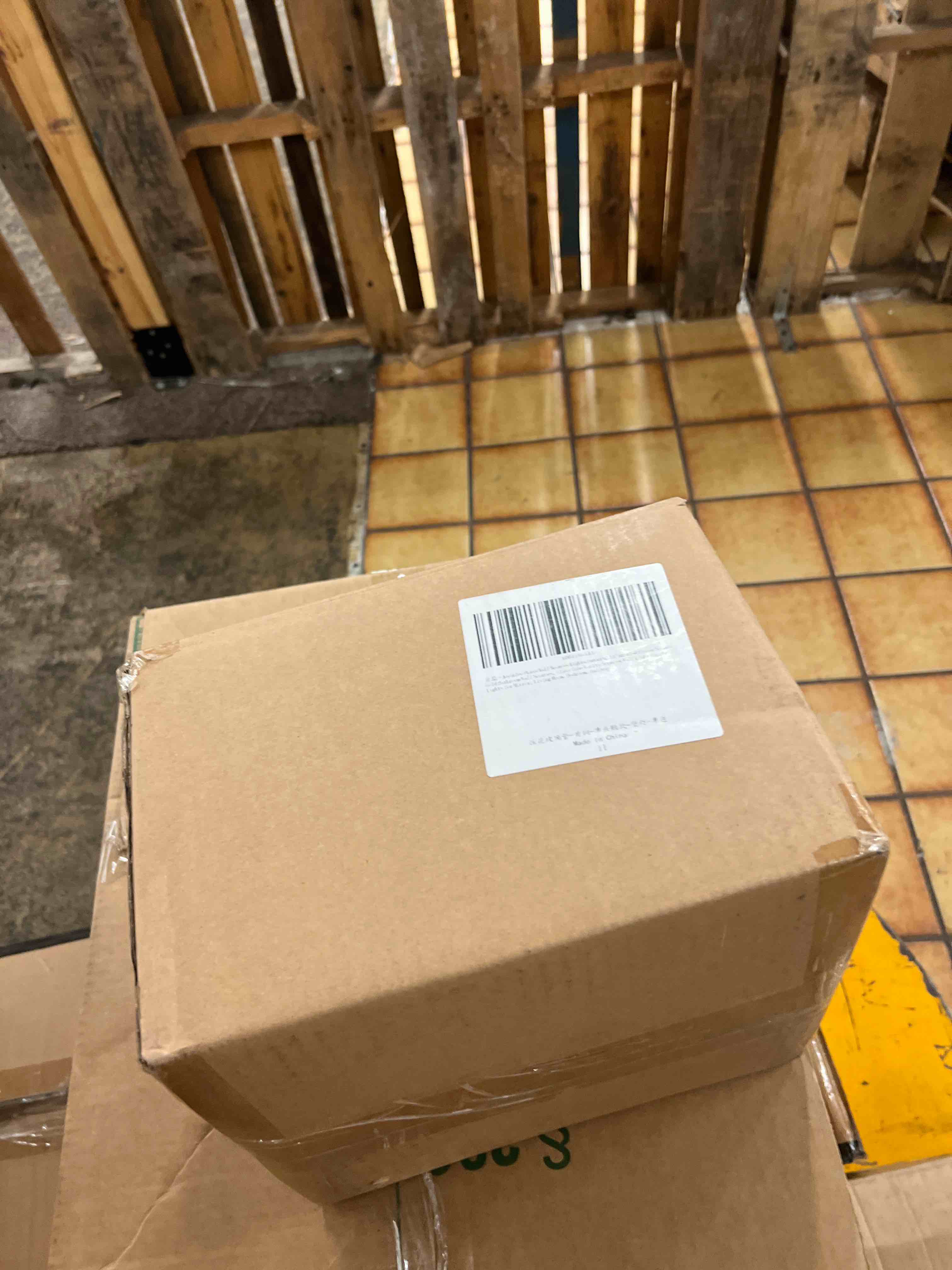 https://s3.amazonaws.com/lotting-images-prod/phillipi/TEA1802109_1757346284319.jpeg