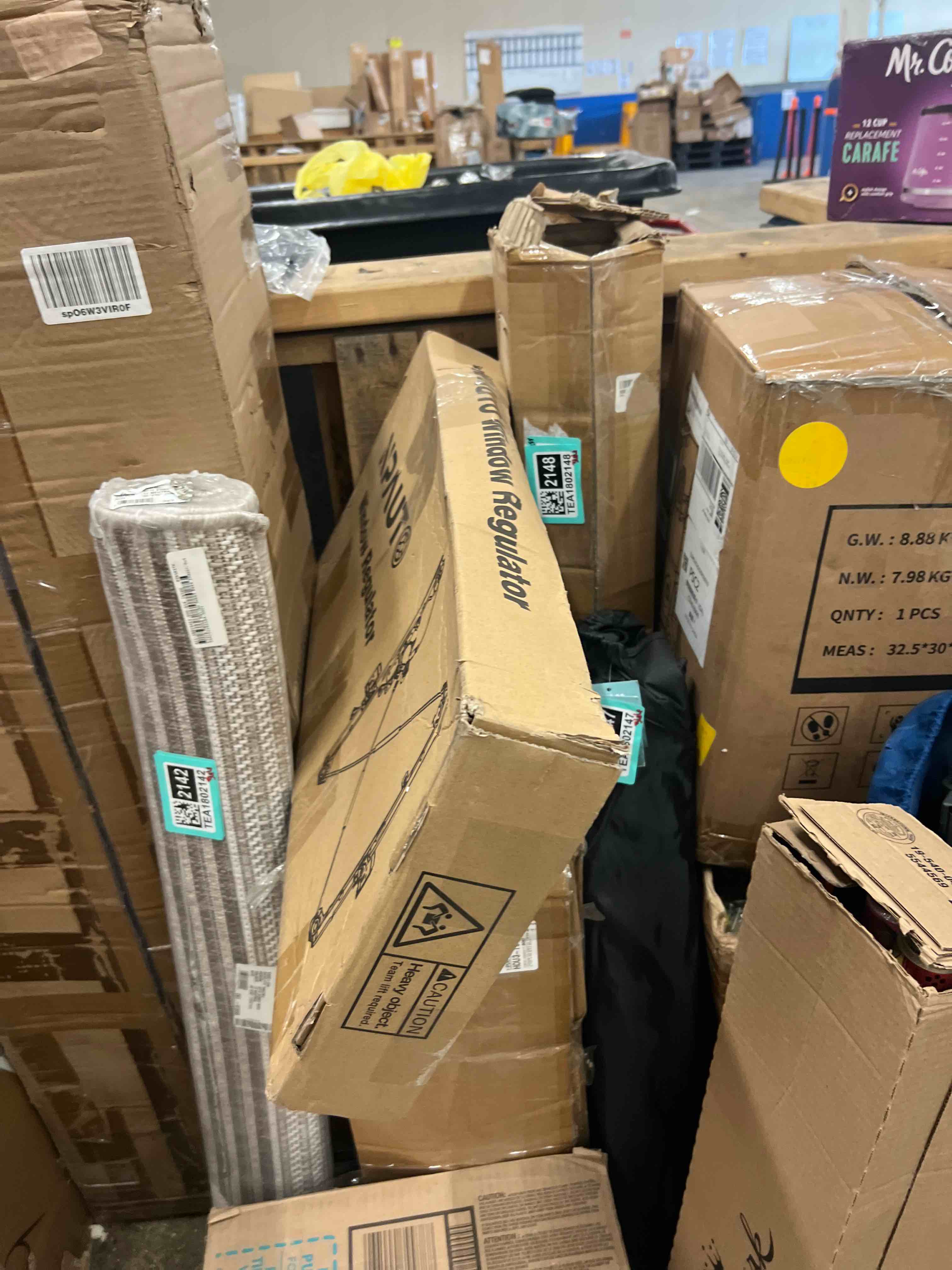https://s3.amazonaws.com/lotting-images-prod/phillipi/TEA1802134_1757356139493.jpeg