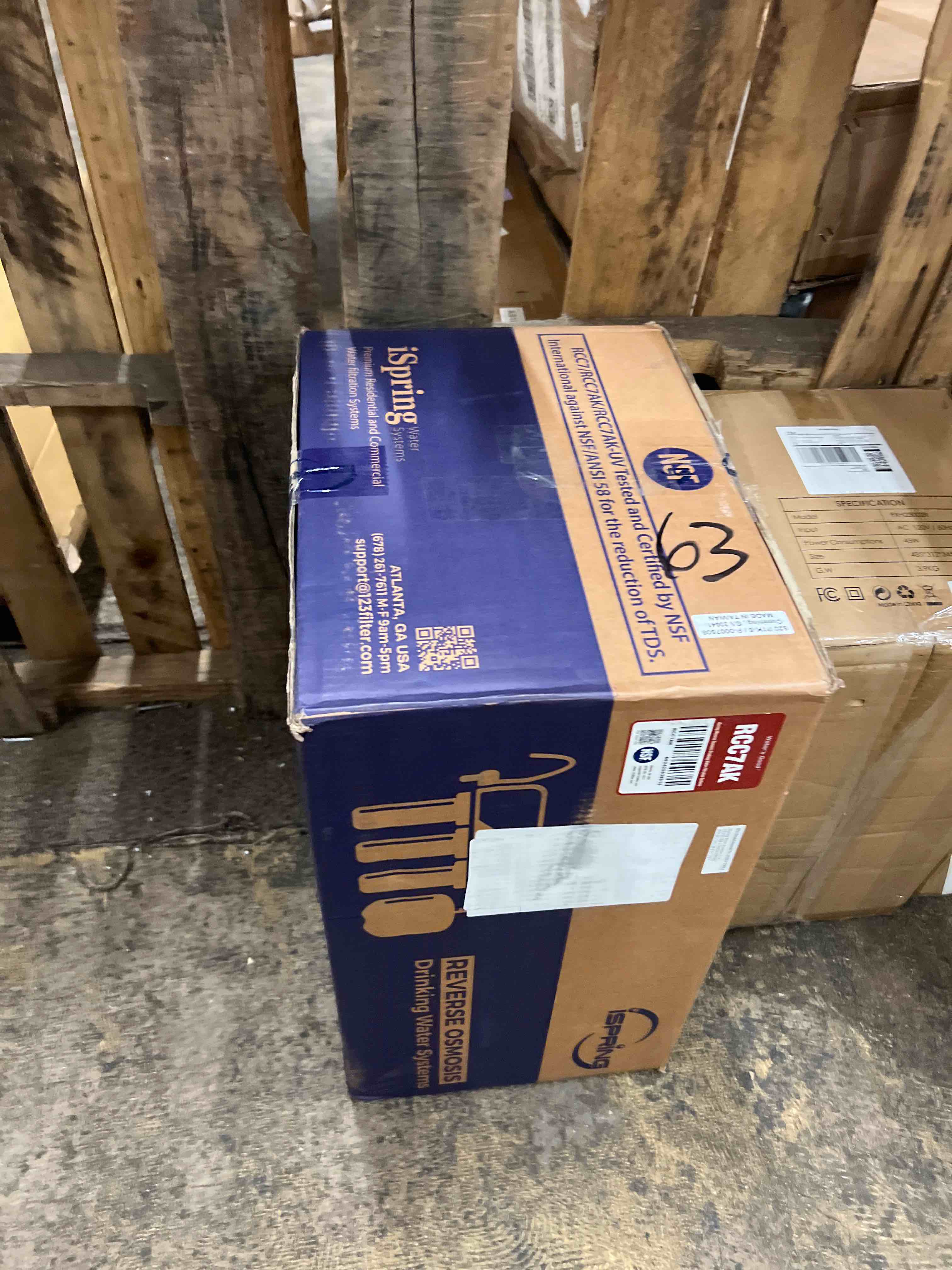 https://s3.amazonaws.com/lotting-images-prod/phillipi/TEA1802136_1757354401083.jpeg