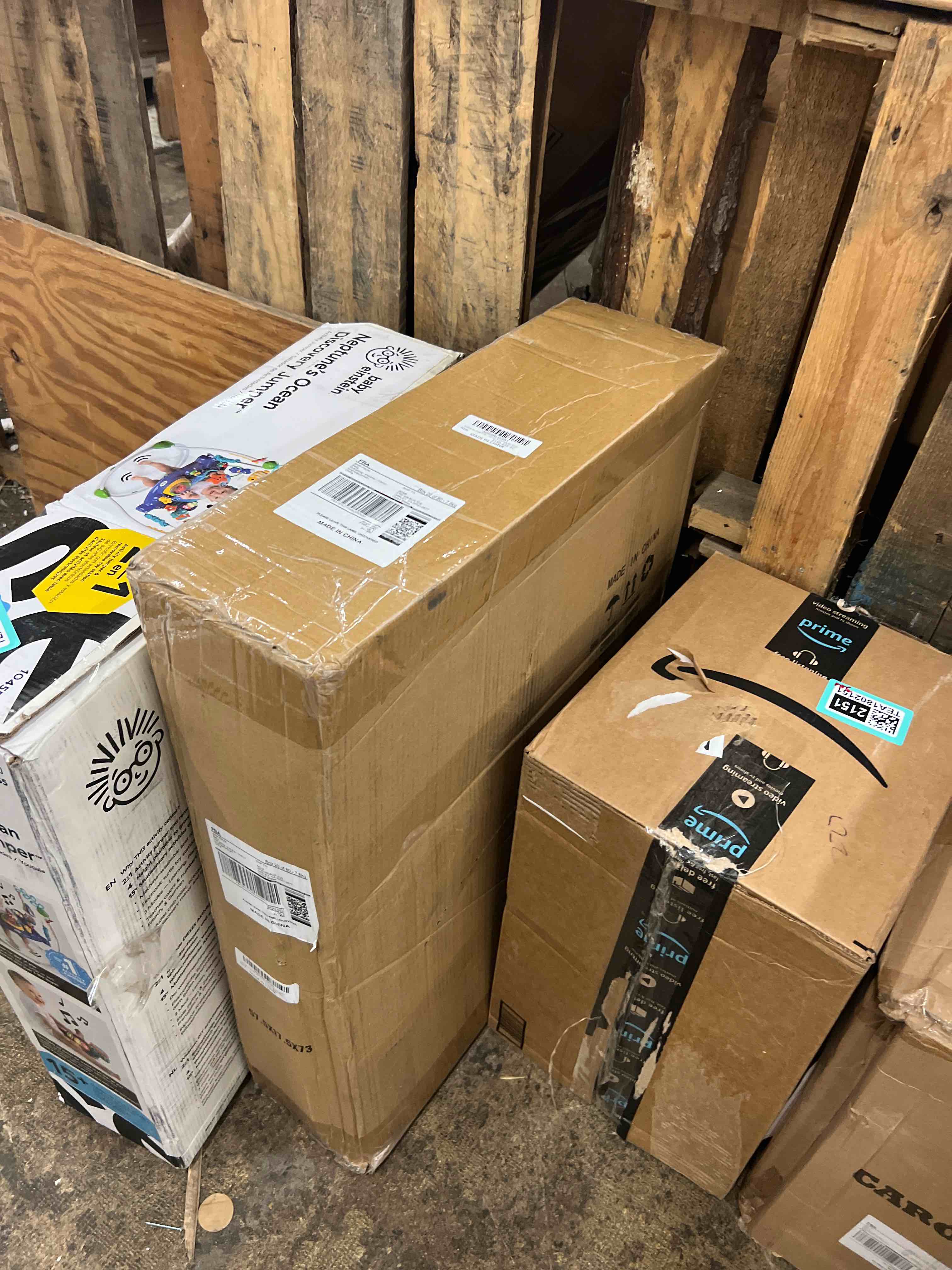 https://s3.amazonaws.com/lotting-images-prod/phillipi/TEA1802156_1757361650253.jpeg
