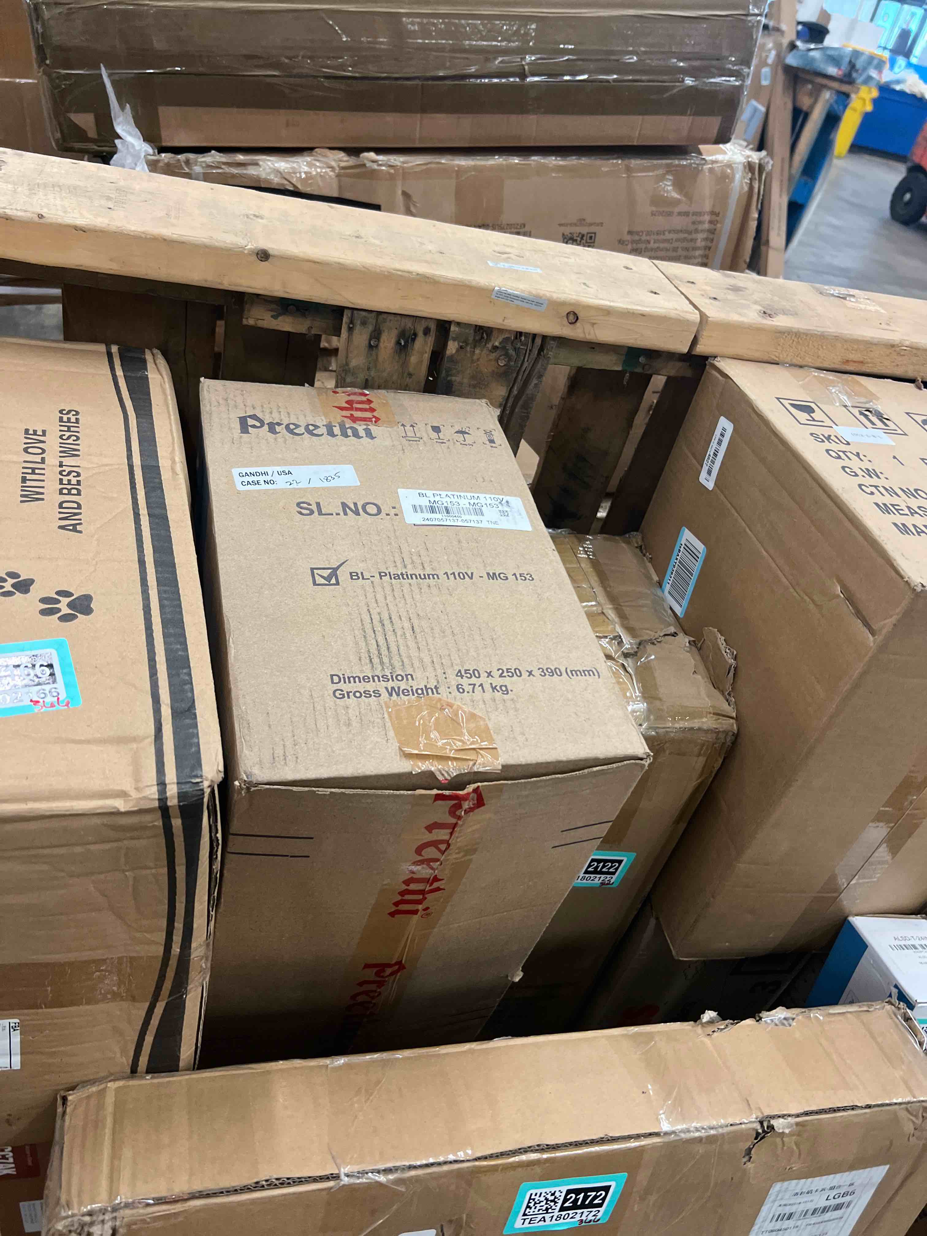 https://s3.amazonaws.com/lotting-images-prod/phillipi/TEA1802165_1757358890391.jpeg