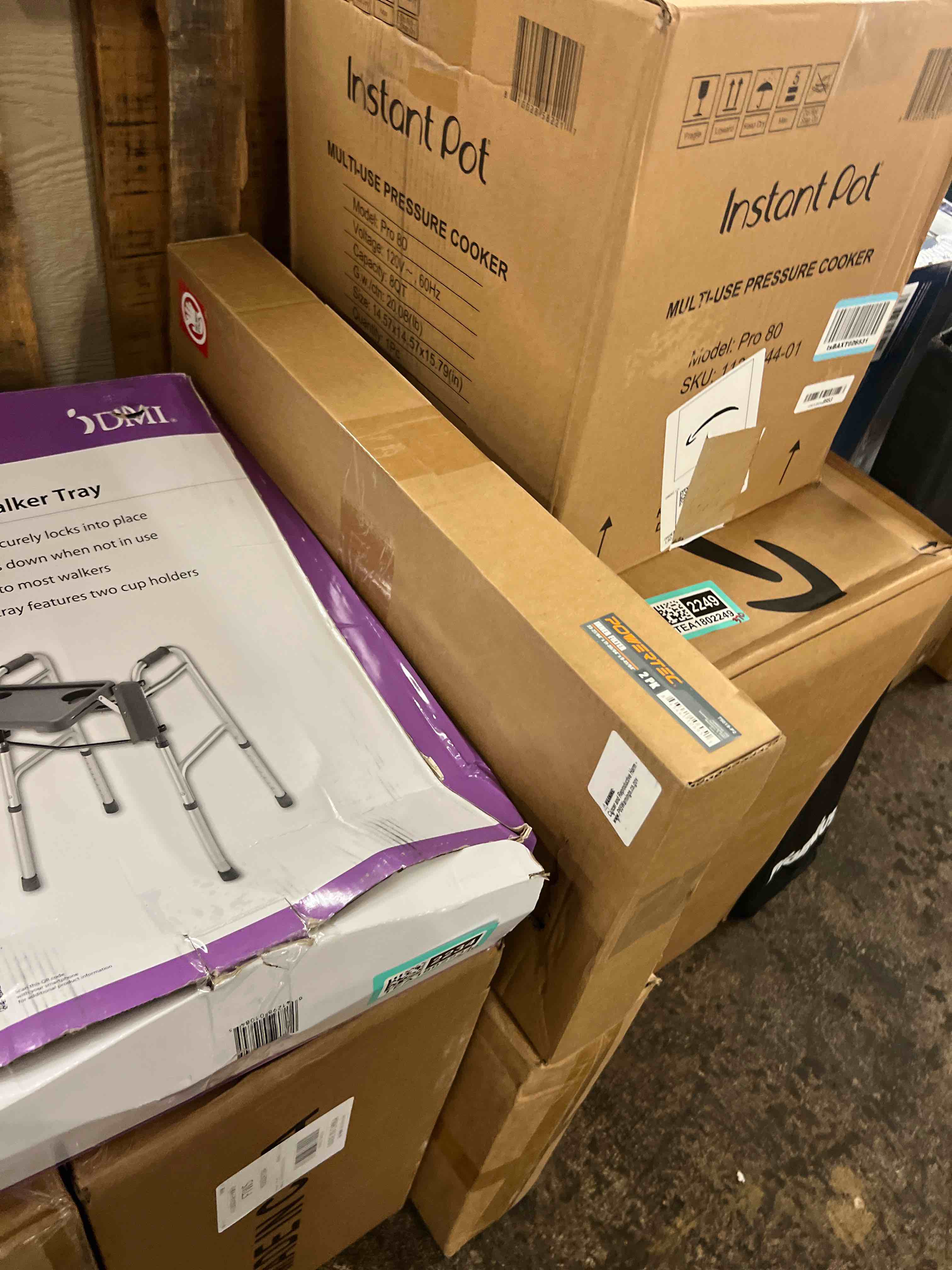https://s3.amazonaws.com/lotting-images-prod/phillipi/TEA1802233_1757435660895.jpeg