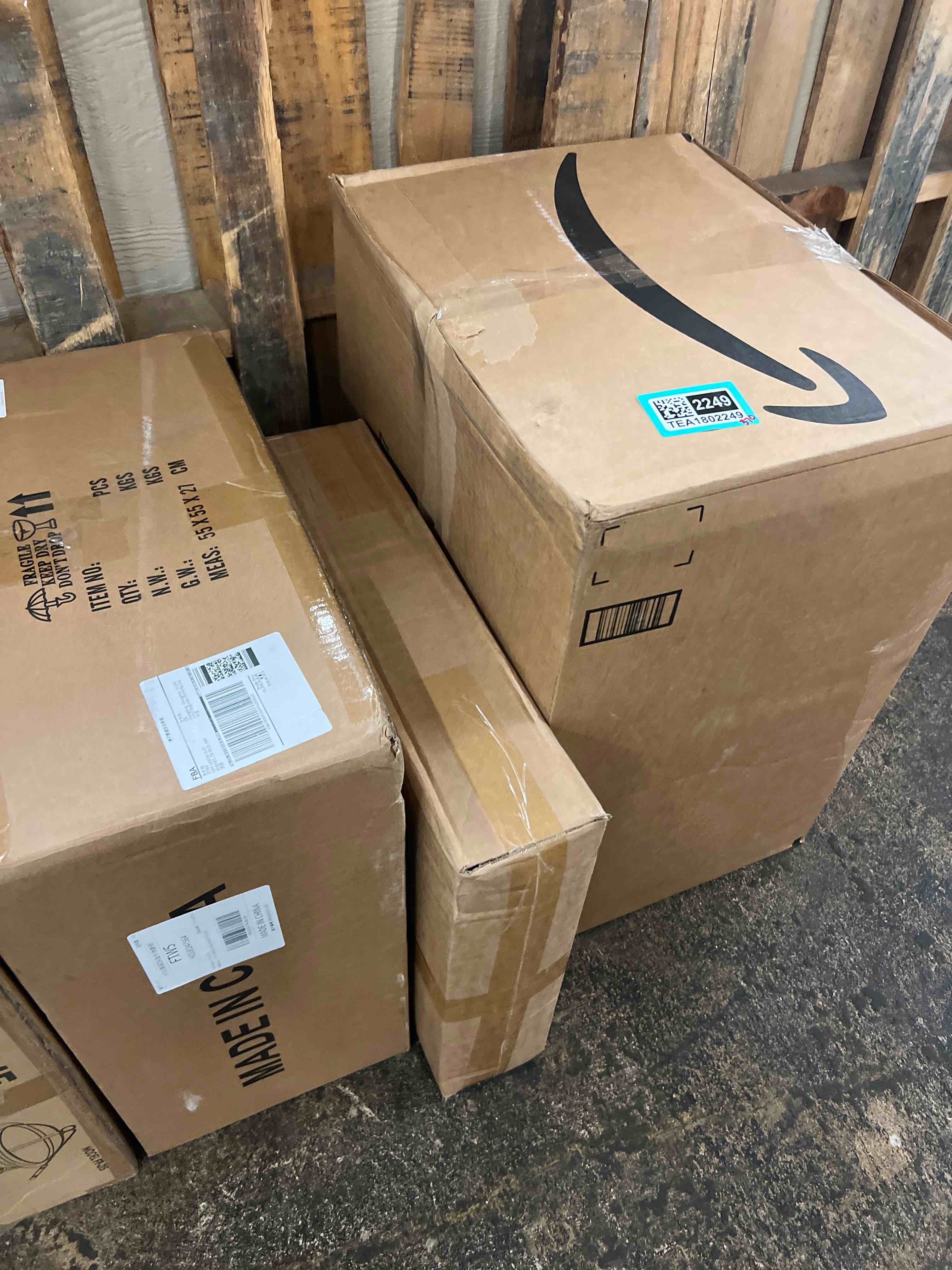 https://s3.amazonaws.com/lotting-images-prod/phillipi/TEA1802248_1757433687180.jpeg