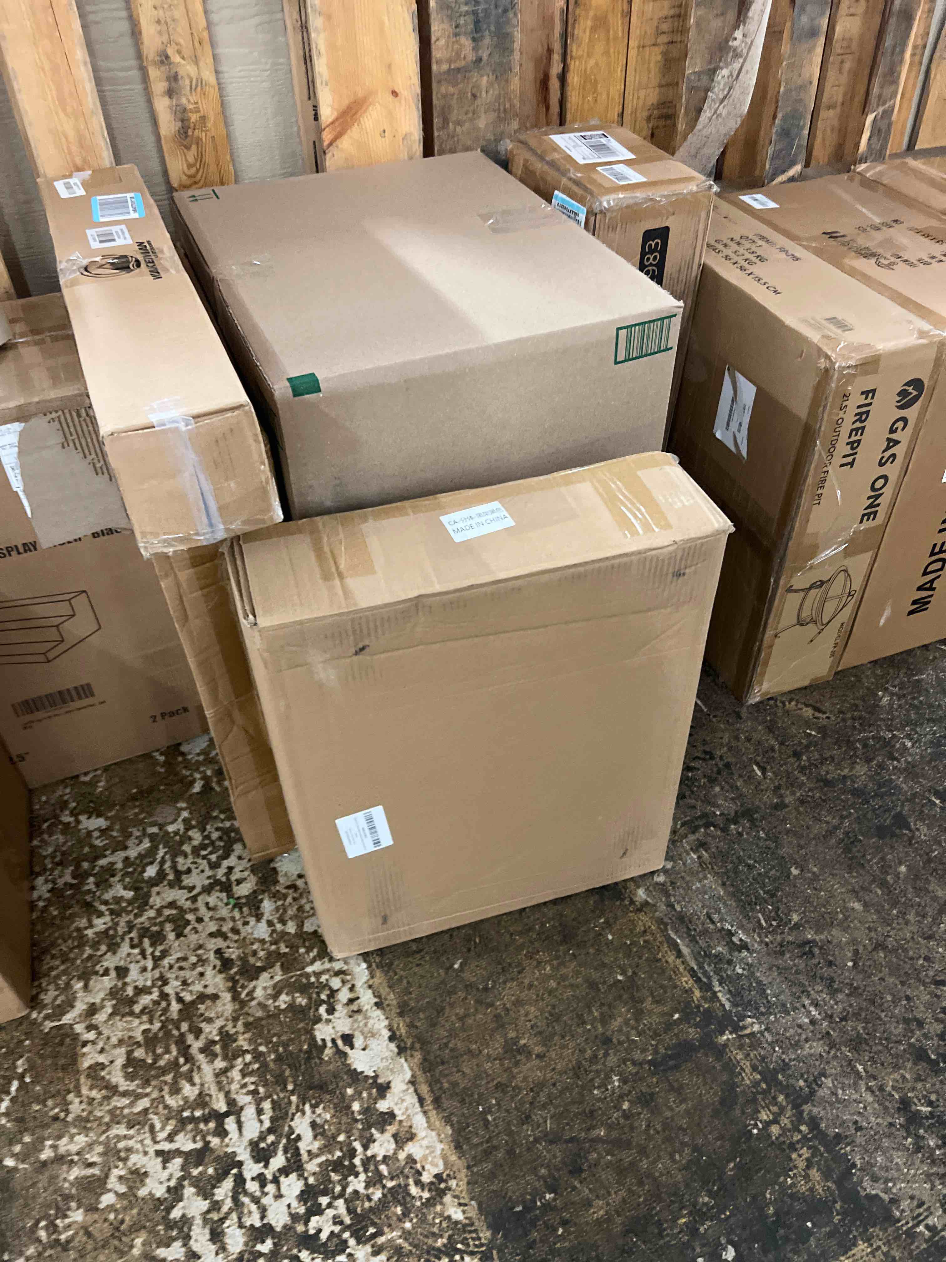 https://s3.amazonaws.com/lotting-images-prod/phillipi/TEA1802255_1757430563570.jpeg