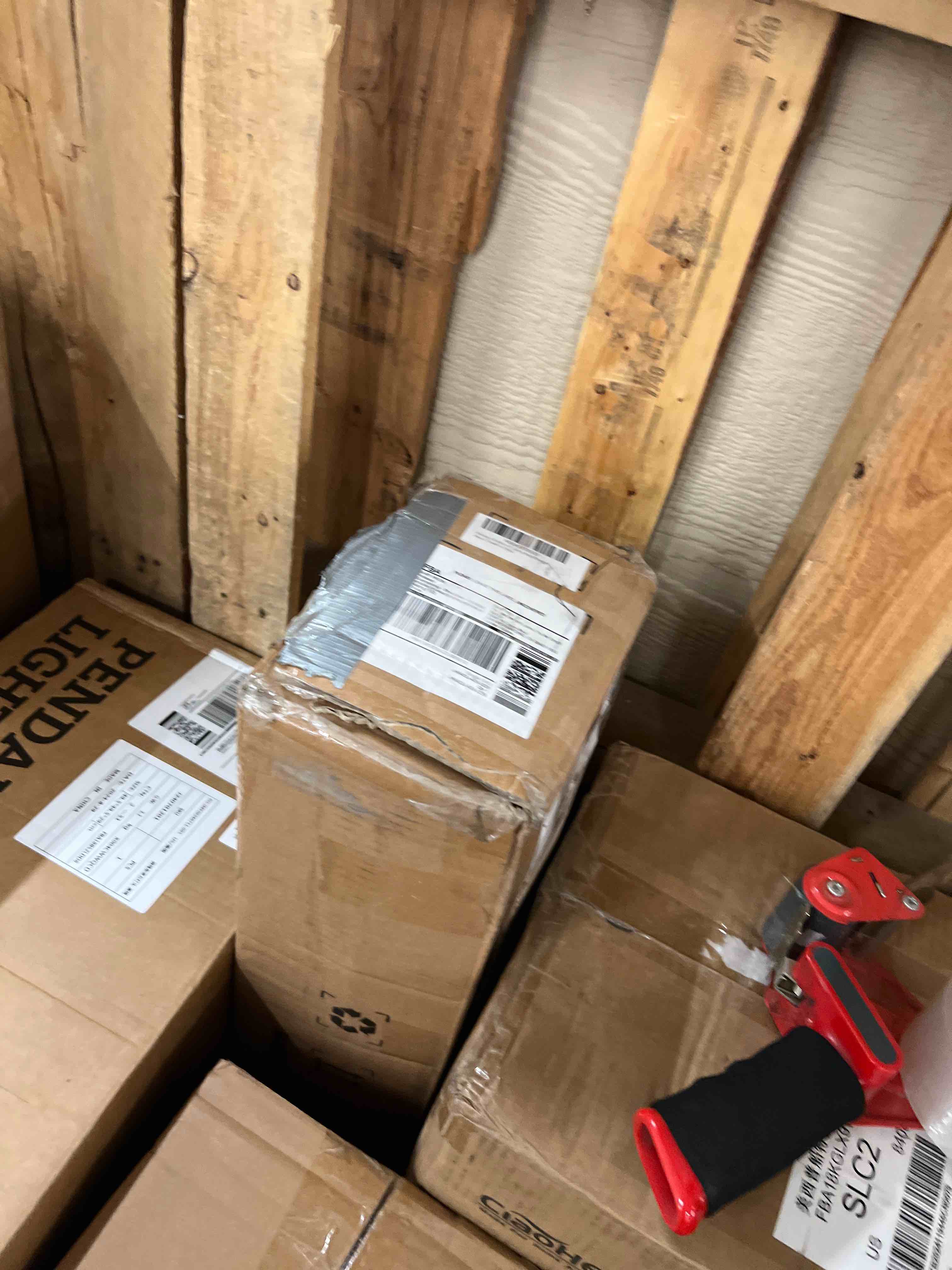 https://s3.amazonaws.com/lotting-images-prod/phillipi/TEA1802257_1757430493189.jpeg