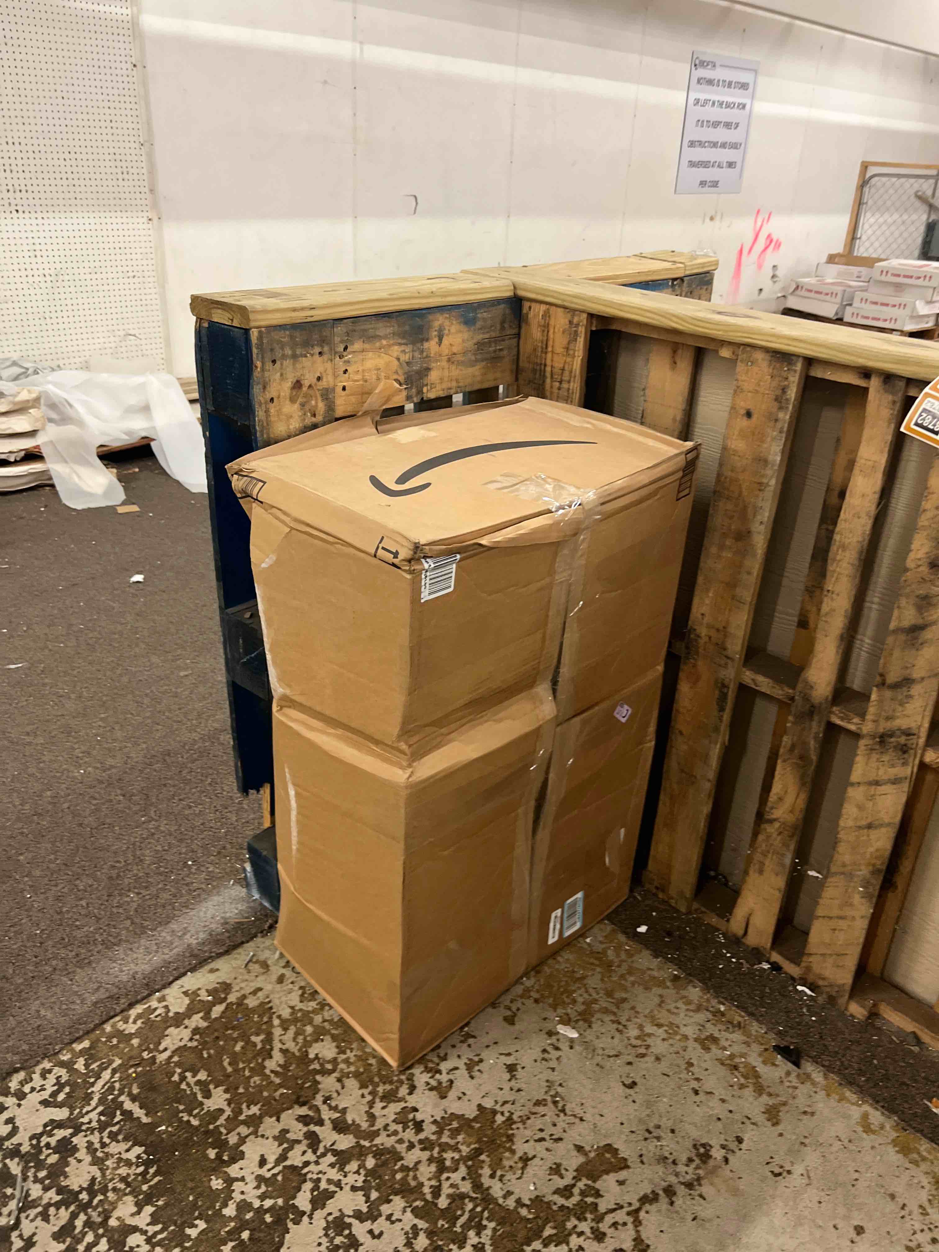 https://s3.amazonaws.com/lotting-images-prod/phillipi/TEA1802267_1757429714292.jpeg