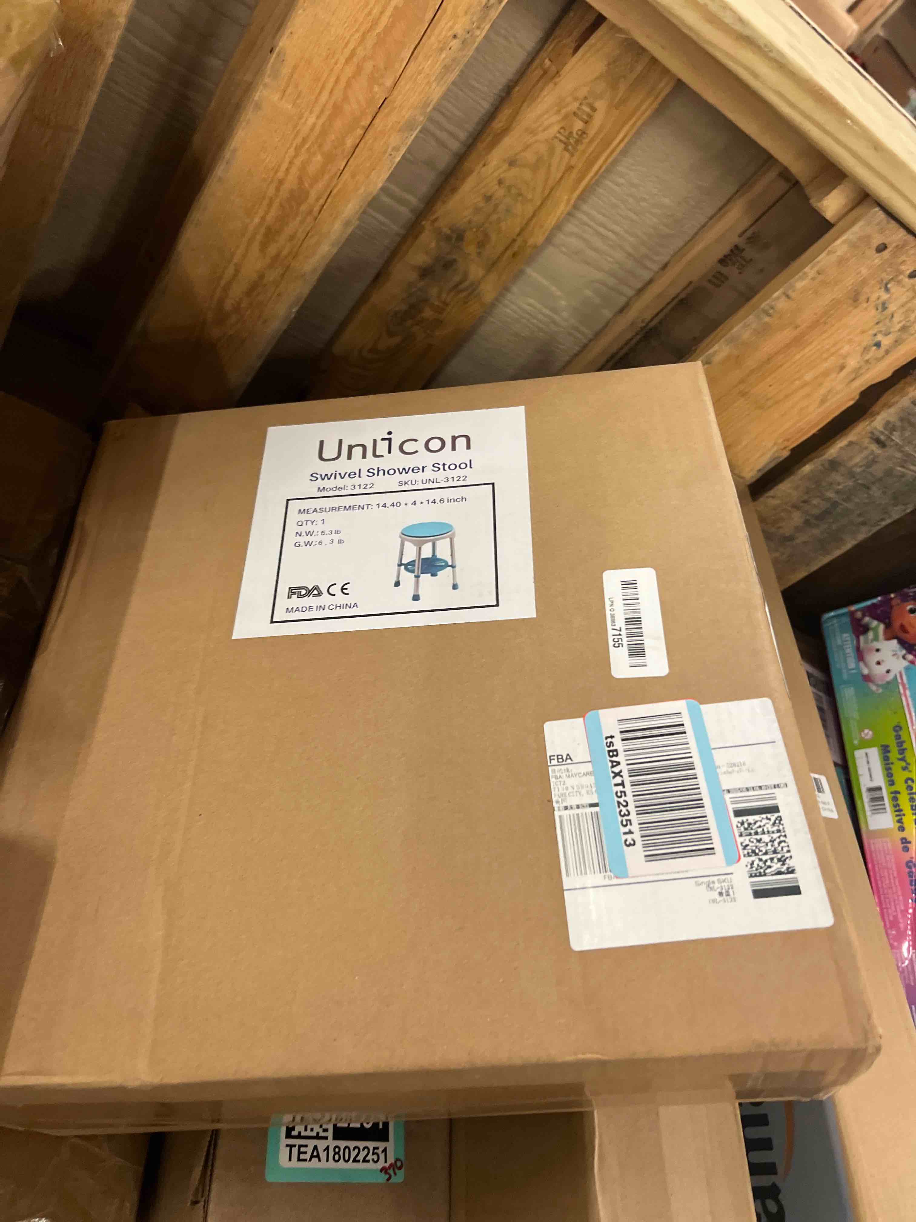 https://s3.amazonaws.com/lotting-images-prod/phillipi/TEA1802294_1757438574447.jpeg