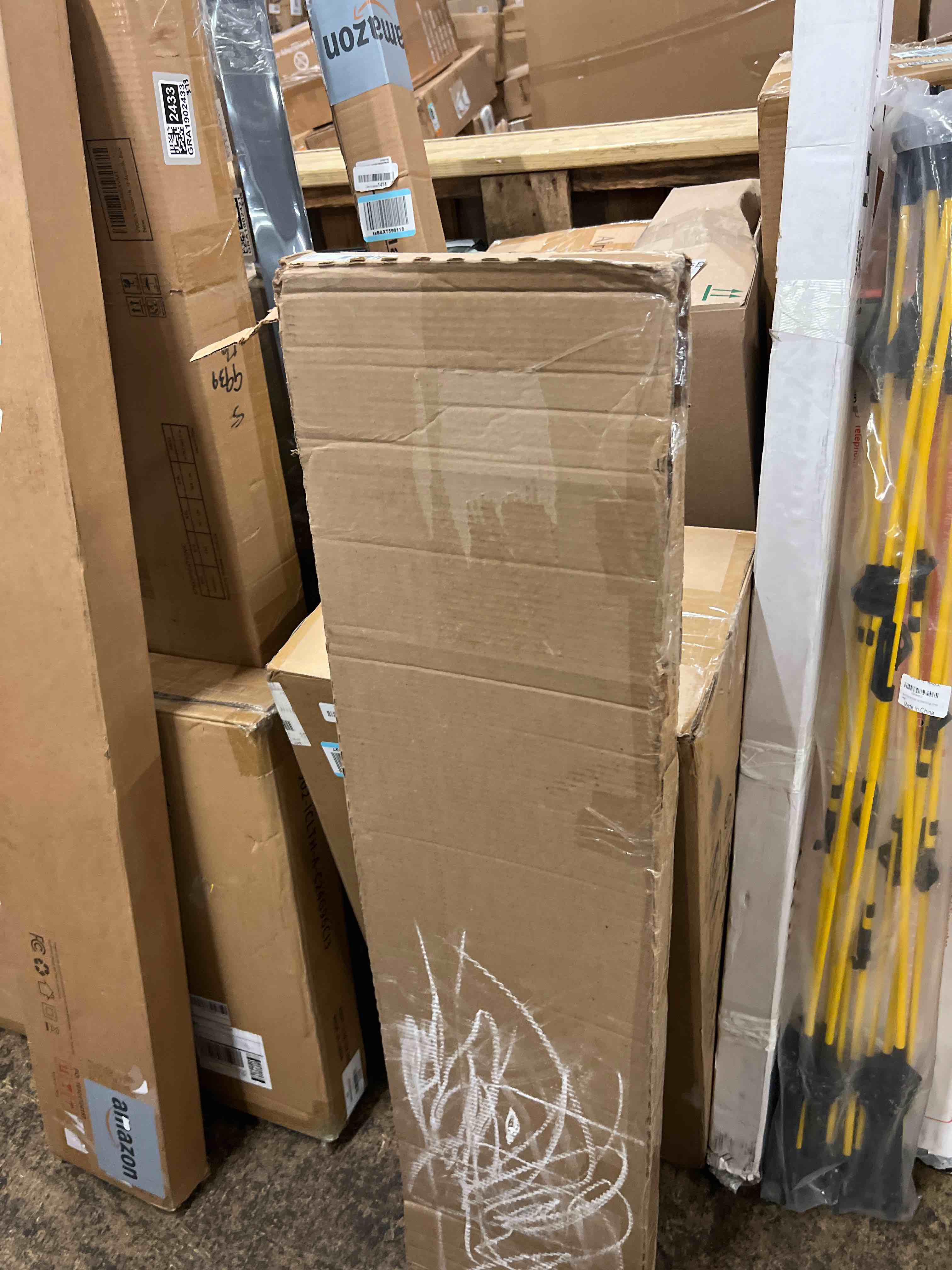 https://s3.amazonaws.com/lotting-images-prod/phillipi/TEA1802335_1757474683095.jpeg