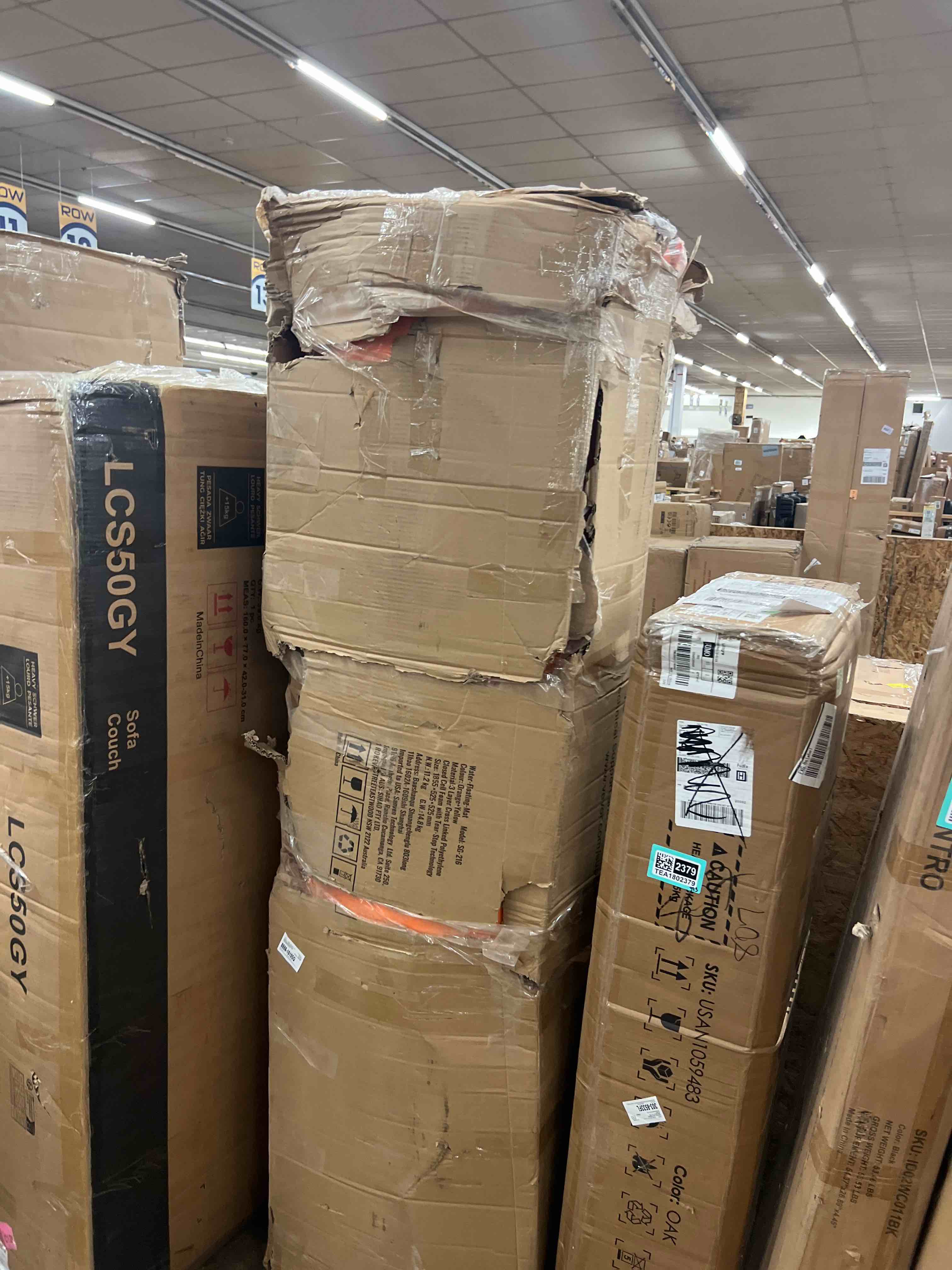 https://s3.amazonaws.com/lotting-images-prod/phillipi/TEA1802378_1757605681745.jpeg